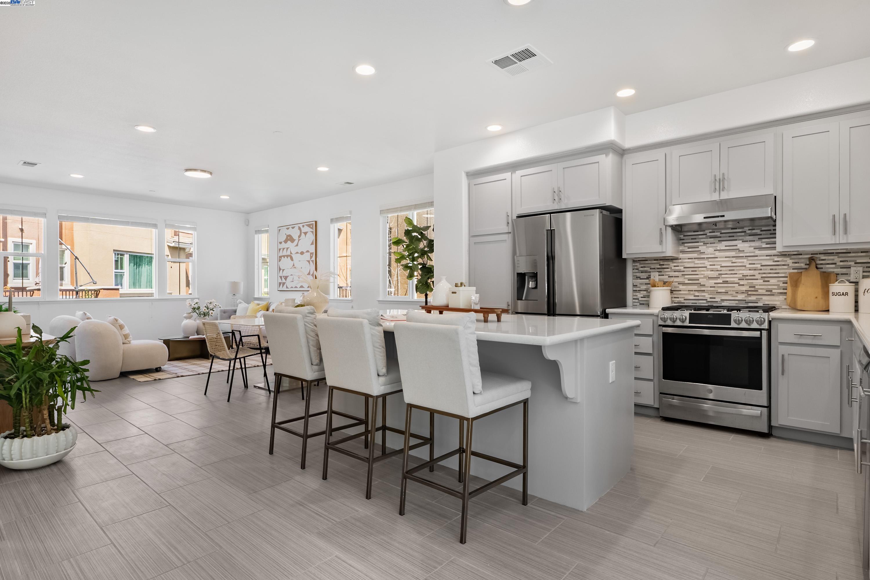 Photo #5: 41094869 Listing 