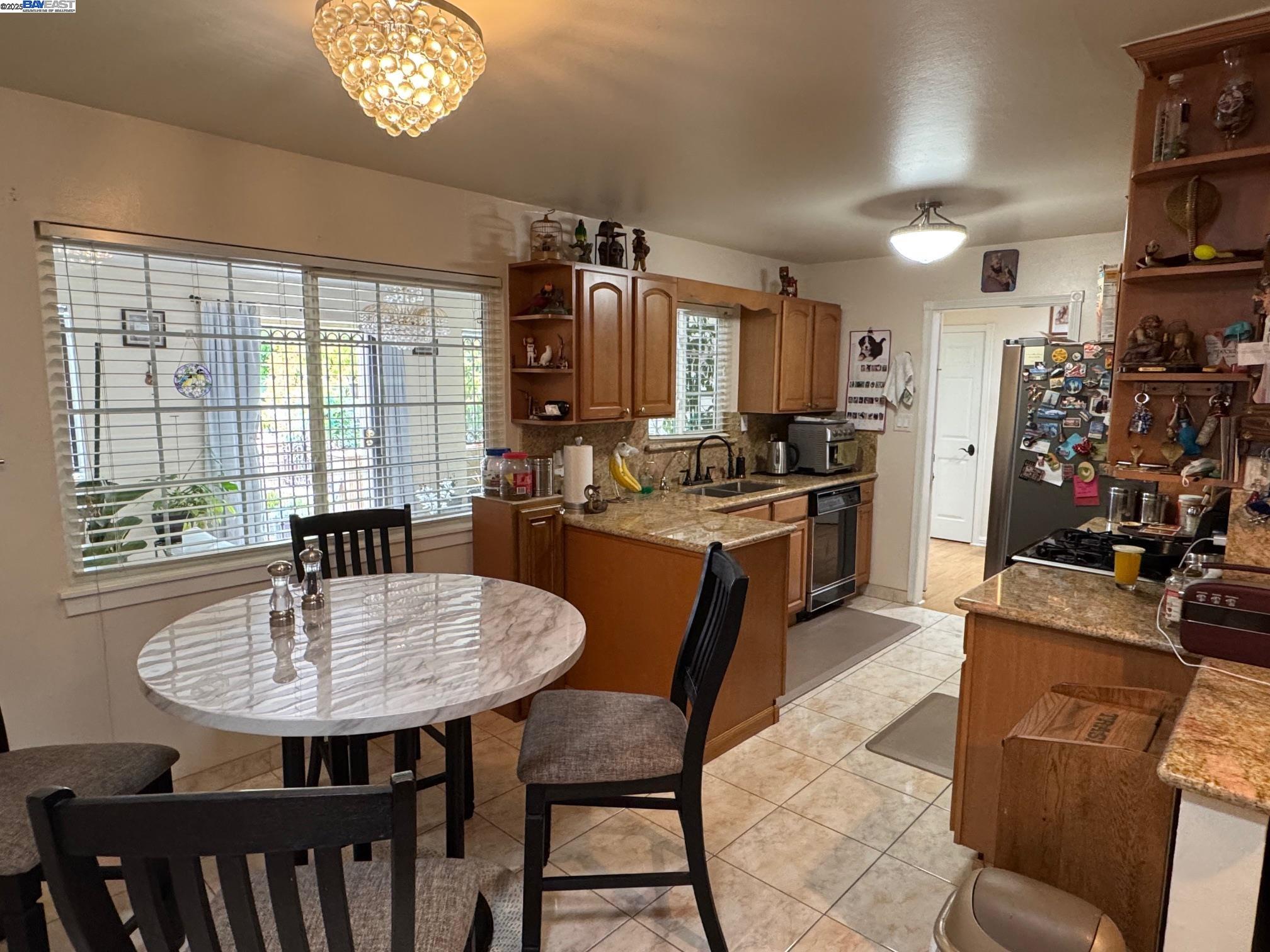 Detail Gallery Image 7 of 27 For 11954 Flagler St, San Jose,  CA 95127 - 4 Beds | 2 Baths