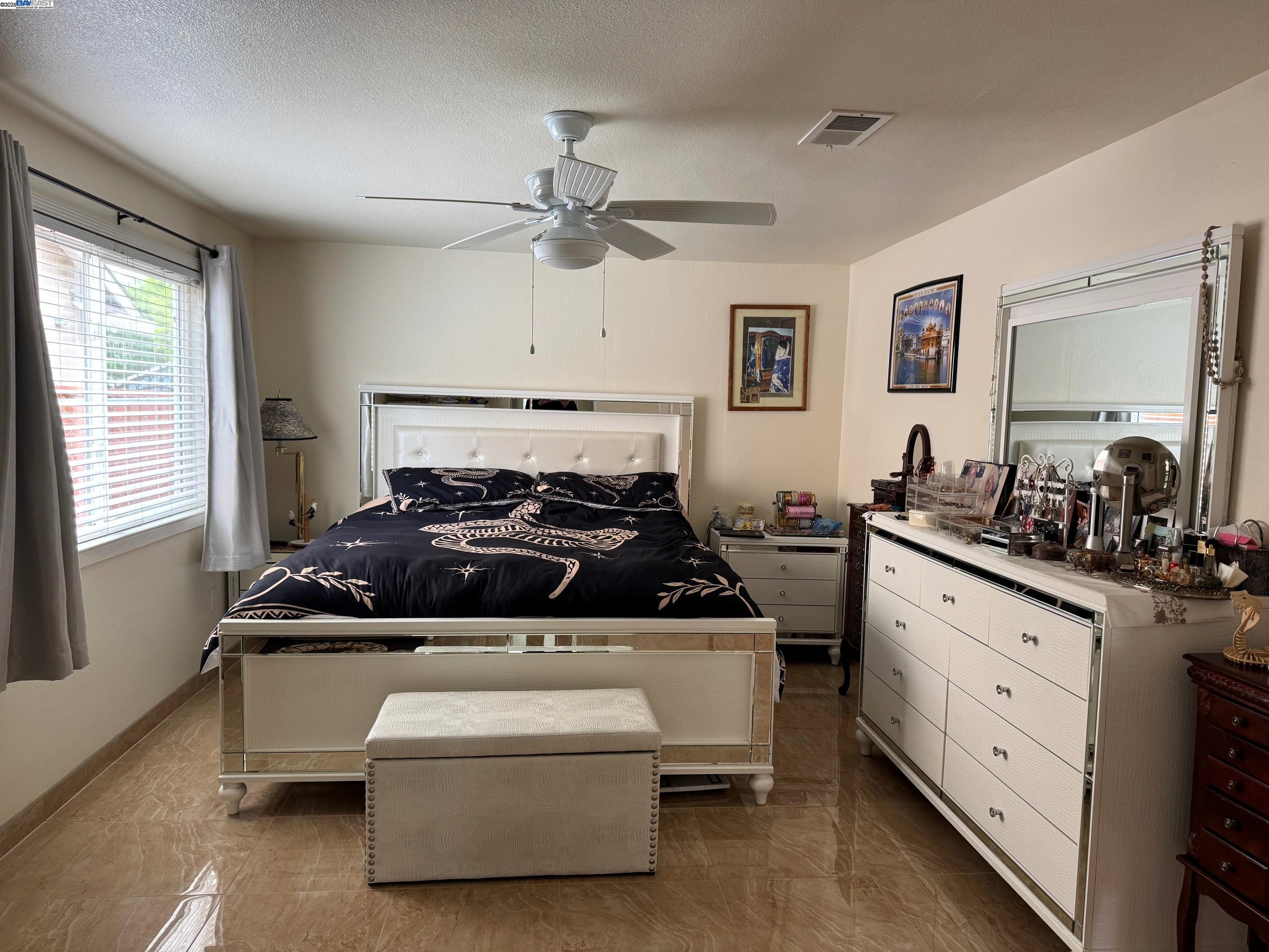 Detail Gallery Image 9 of 27 For 11954 Flagler St, San Jose,  CA 95127 - 4 Beds | 2 Baths