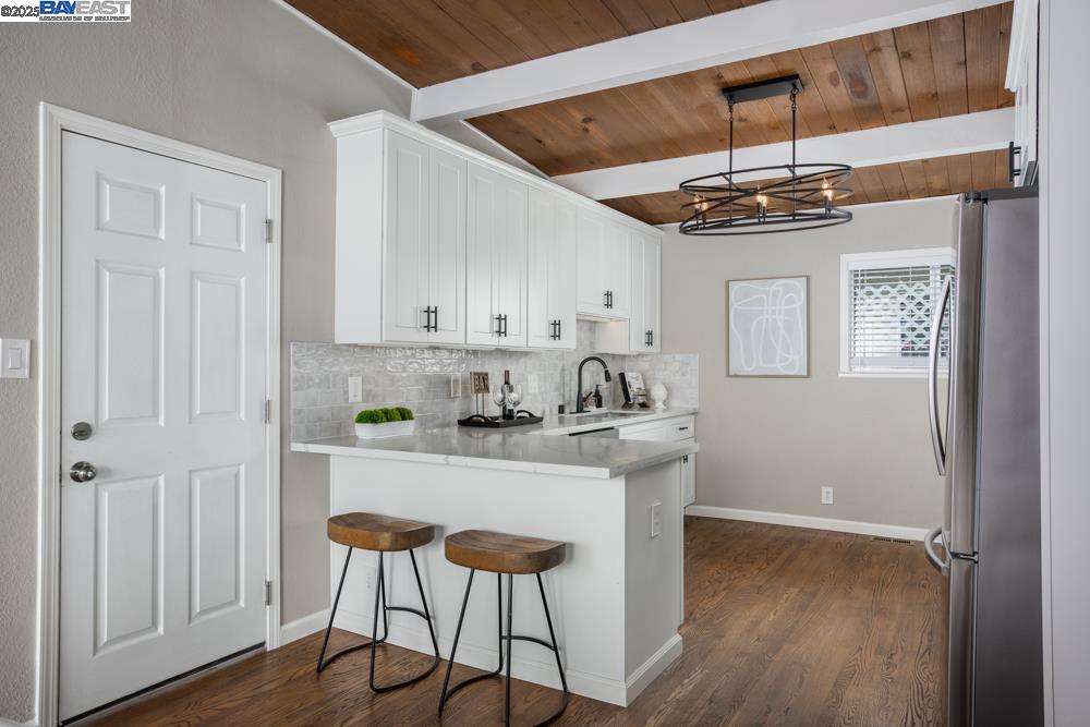 Detail Gallery Image 11 of 29 For 36637 Burdick St, Newark,  CA 94560 - 3 Beds | 2 Baths