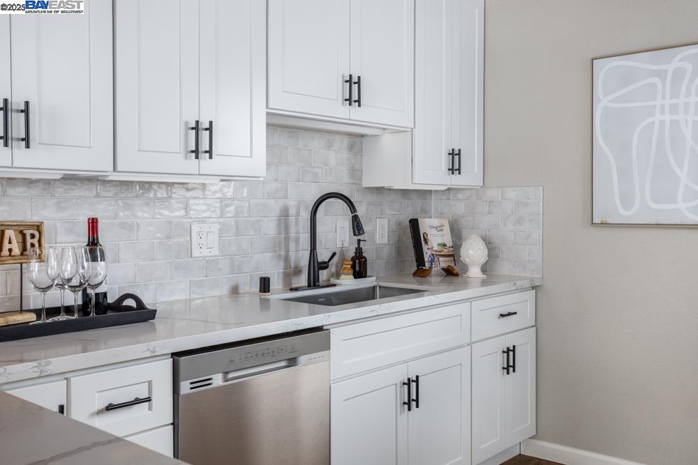 Detail Gallery Image 14 of 29 For 36637 Burdick St, Newark,  CA 94560 - 3 Beds | 2 Baths