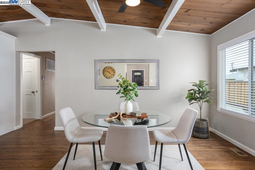 Detail Gallery Image 7 of 29 For 36637 Burdick St, Newark,  CA 94560 - 3 Beds | 2 Baths