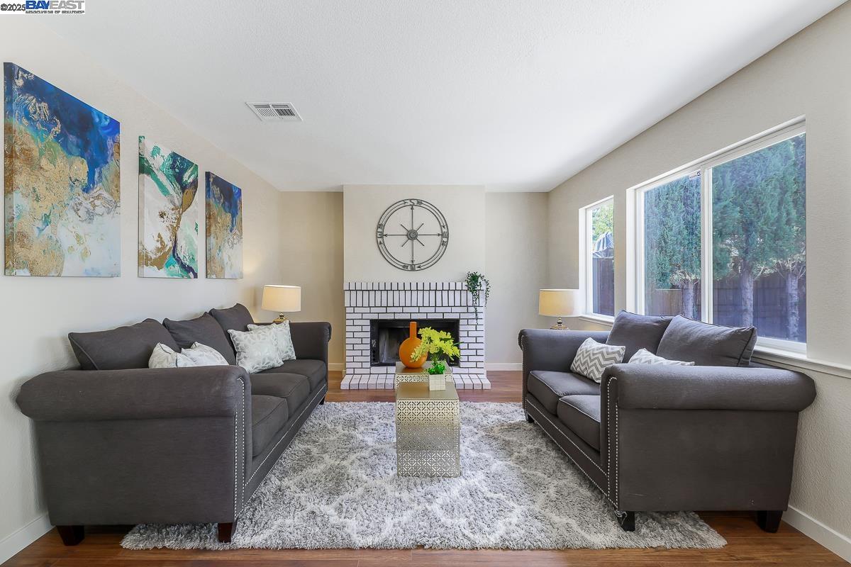 Detail Gallery Image 23 of 51 For 741 Glencreek Dr, Tracy,  CA 95377 - 4 Beds | 2/1 Baths
