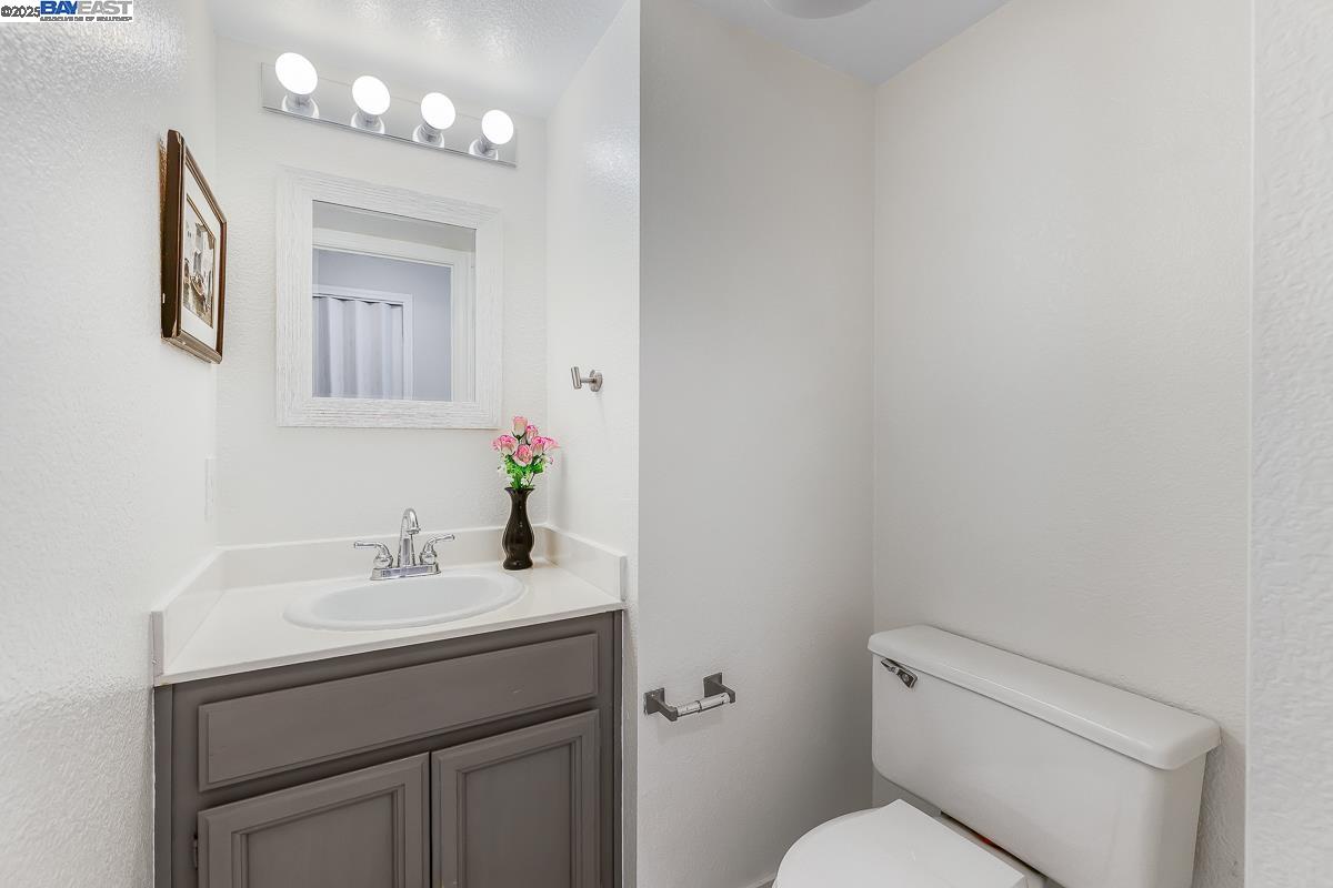 Detail Gallery Image 30 of 51 For 741 Glencreek Dr, Tracy,  CA 95377 - 4 Beds | 2/1 Baths