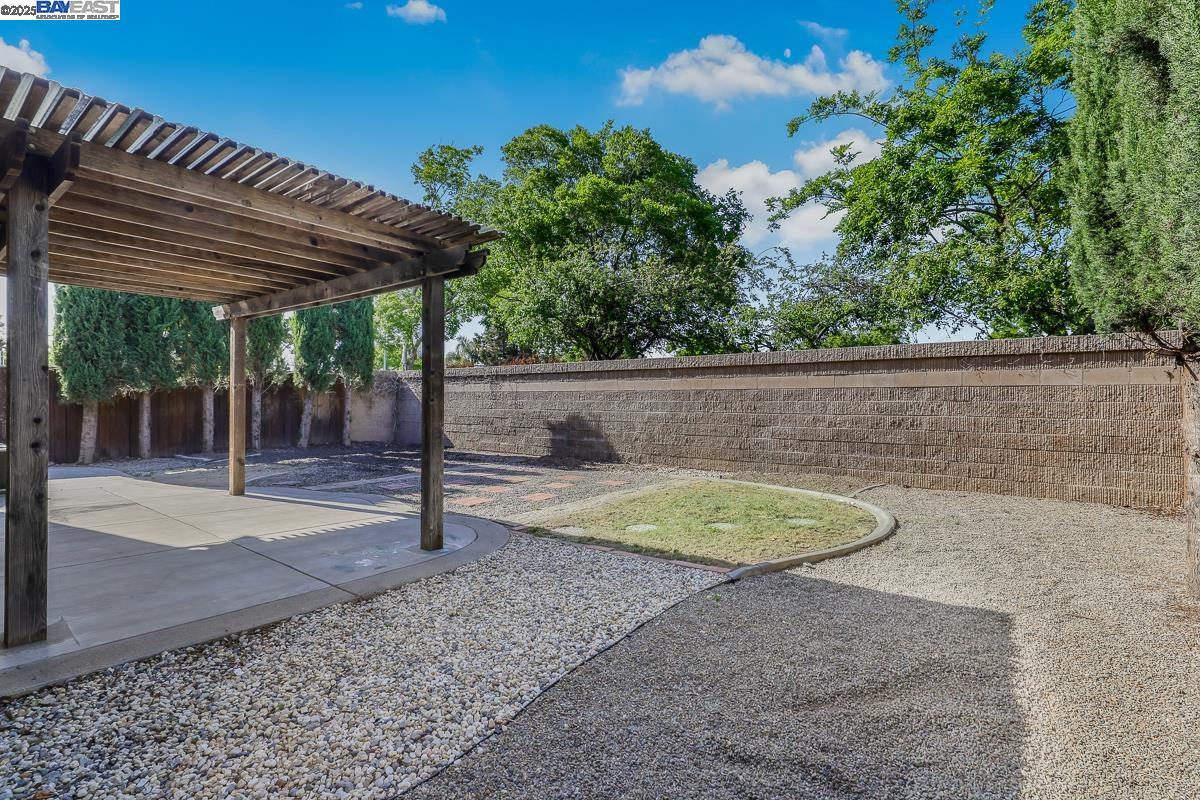 Detail Gallery Image 43 of 51 For 741 Glencreek Dr, Tracy,  CA 95377 - 4 Beds | 2/1 Baths