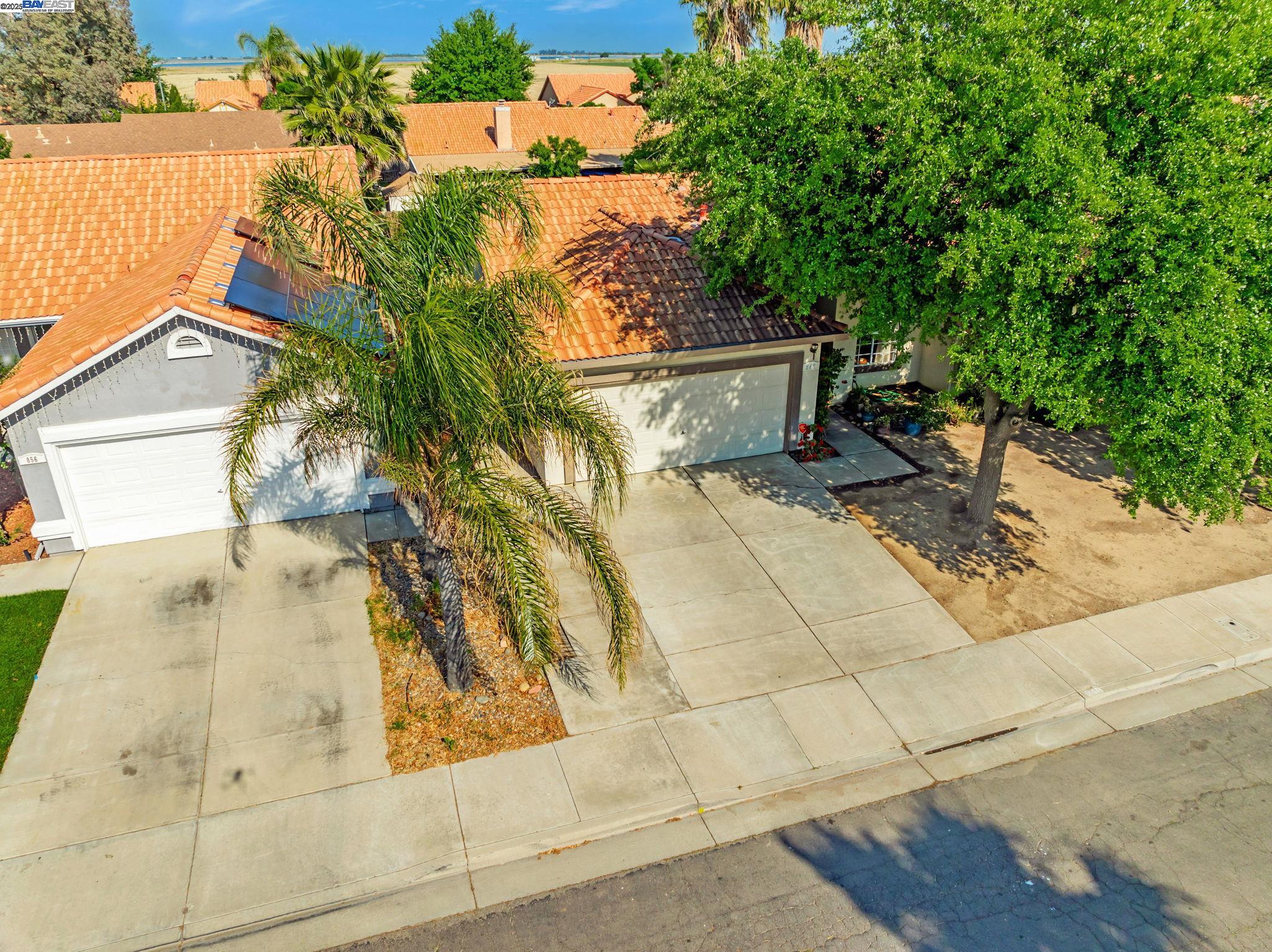 Detail Gallery Image 49 of 50 For 848 La Cresta Ct, Los Banos,  CA 93635 - 3 Beds | 2 Baths
