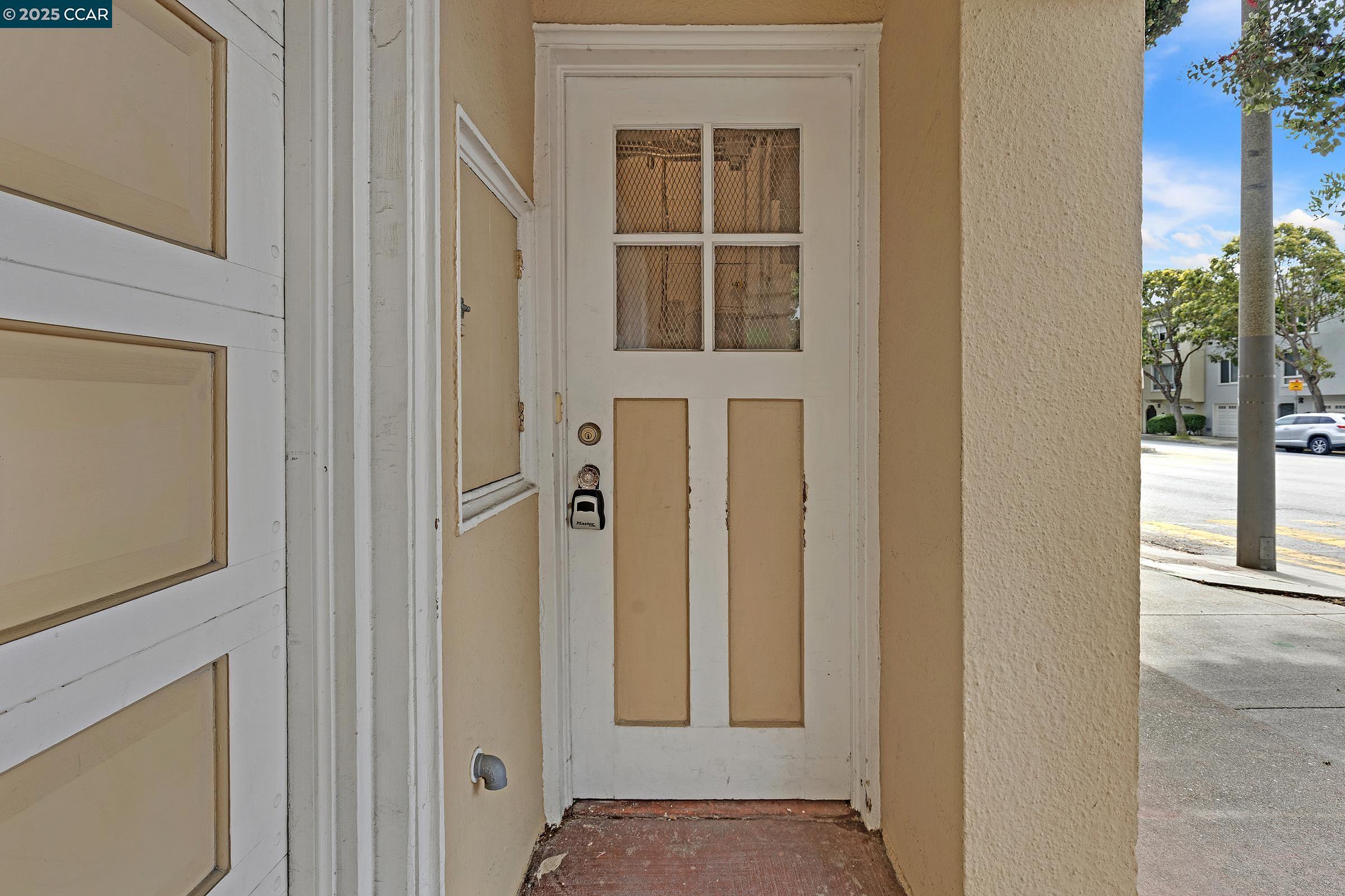 Detail Gallery Image 26 of 28 For 504 Monterey Blvd, San Francisco,  CA 94127 - 4 Beds | 2 Baths