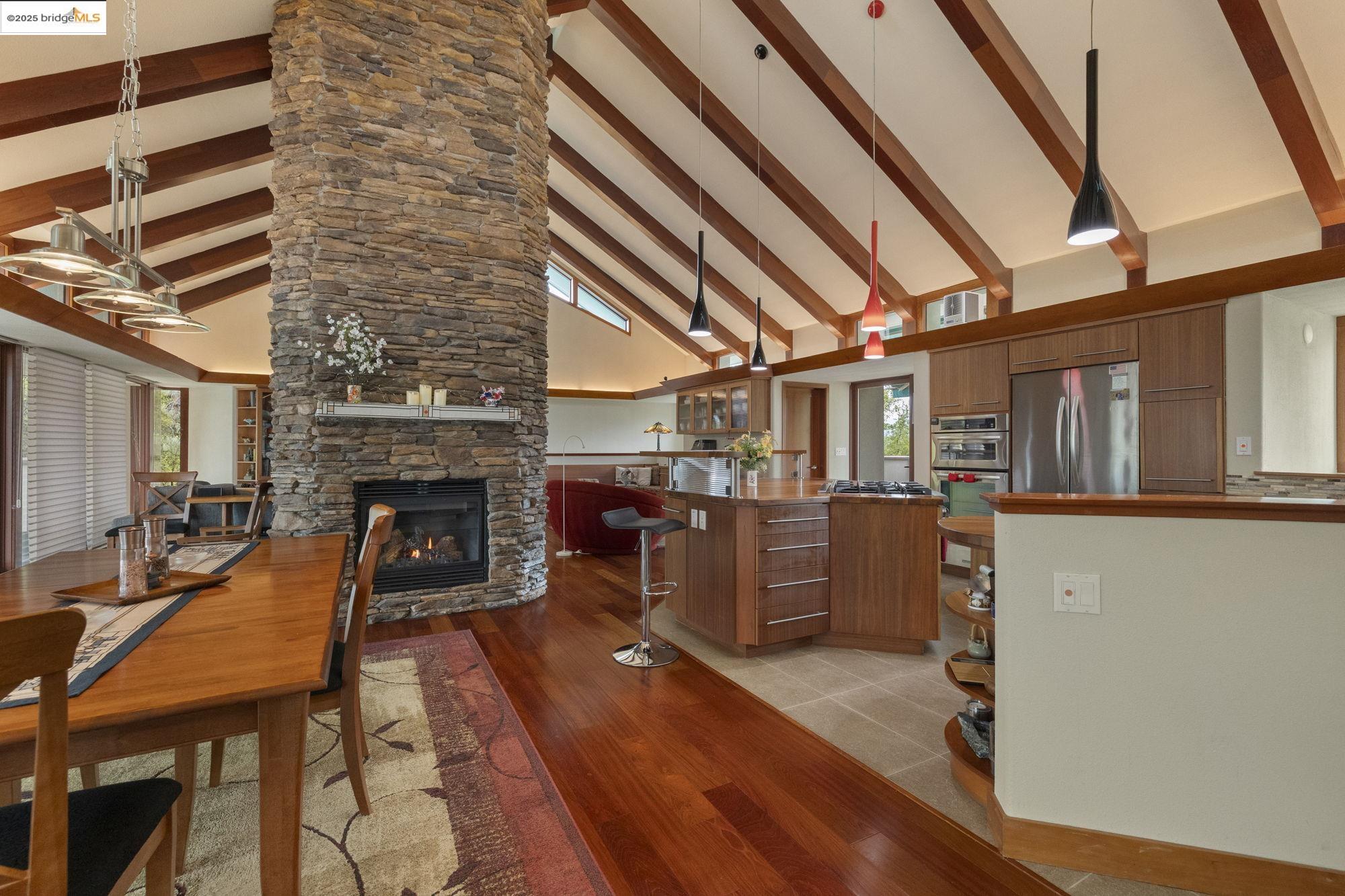 Detail Gallery Image 11 of 60 For 20821 Hemlock Street, Groveland,  CA 95321-9383 - 4 Beds | 3/1 Baths