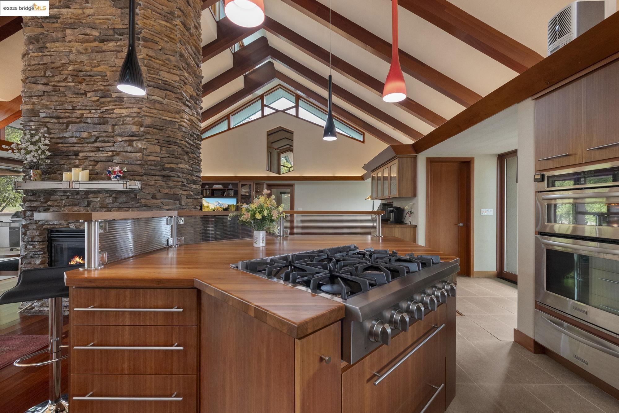 Detail Gallery Image 15 of 60 For 20821 Hemlock Street, Groveland,  CA 95321-9383 - 4 Beds | 3/1 Baths
