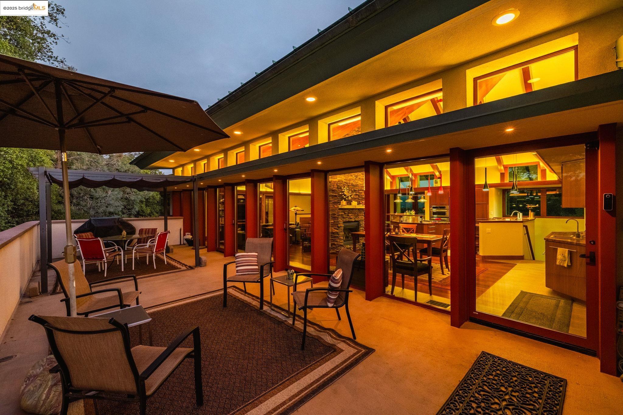 Detail Gallery Image 4 of 60 For 20821 Hemlock Street, Groveland,  CA 95321-9383 - 4 Beds | 3/1 Baths