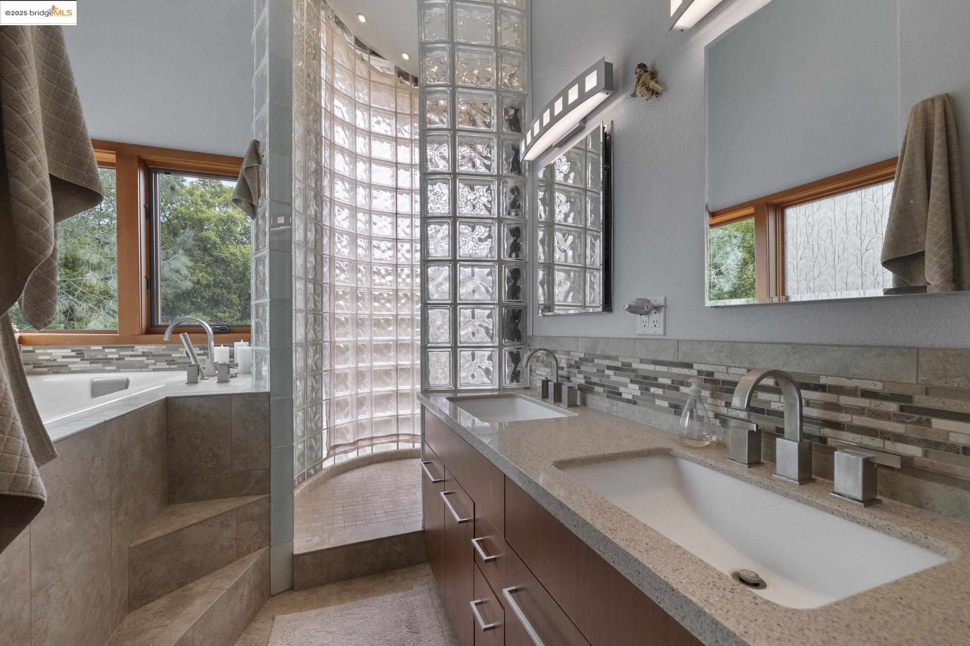Detail Gallery Image 32 of 60 For 20821 Hemlock Street, Groveland,  CA 95321-9383 - 4 Beds | 3/1 Baths