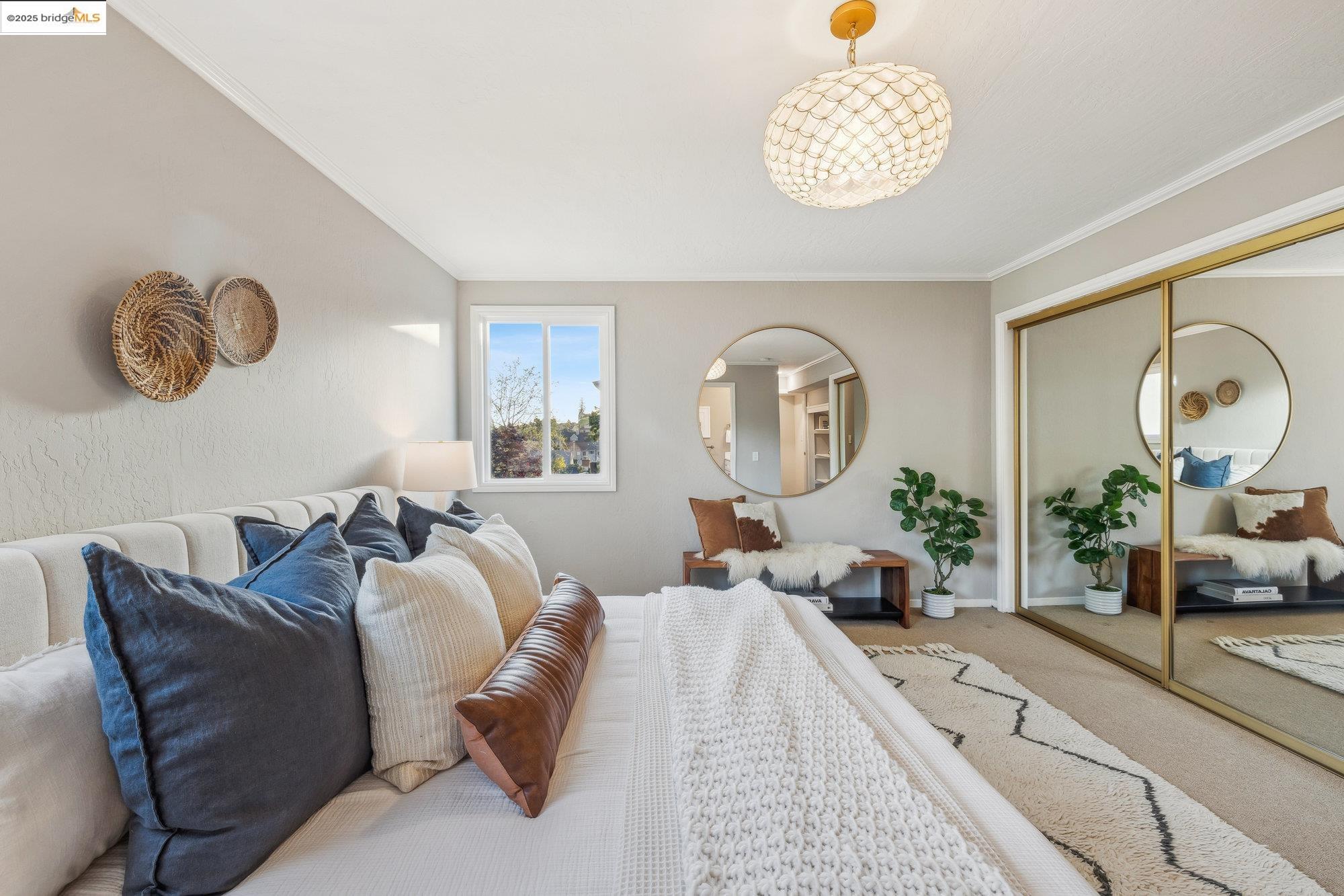 Detail Gallery Image 23 of 41 For 1265 Holman Rd., Oakland,  CA 94610 - 3 Beds | 3 Baths