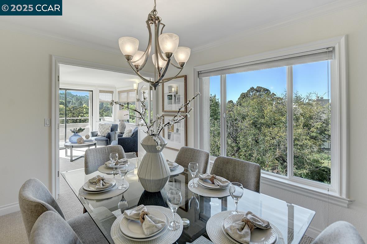 Detail Gallery Image 6 of 28 For 3258 Rossmoor Pkwy #3,  Walnut Creek,  CA 94595 - 2 Beds | 2 Baths