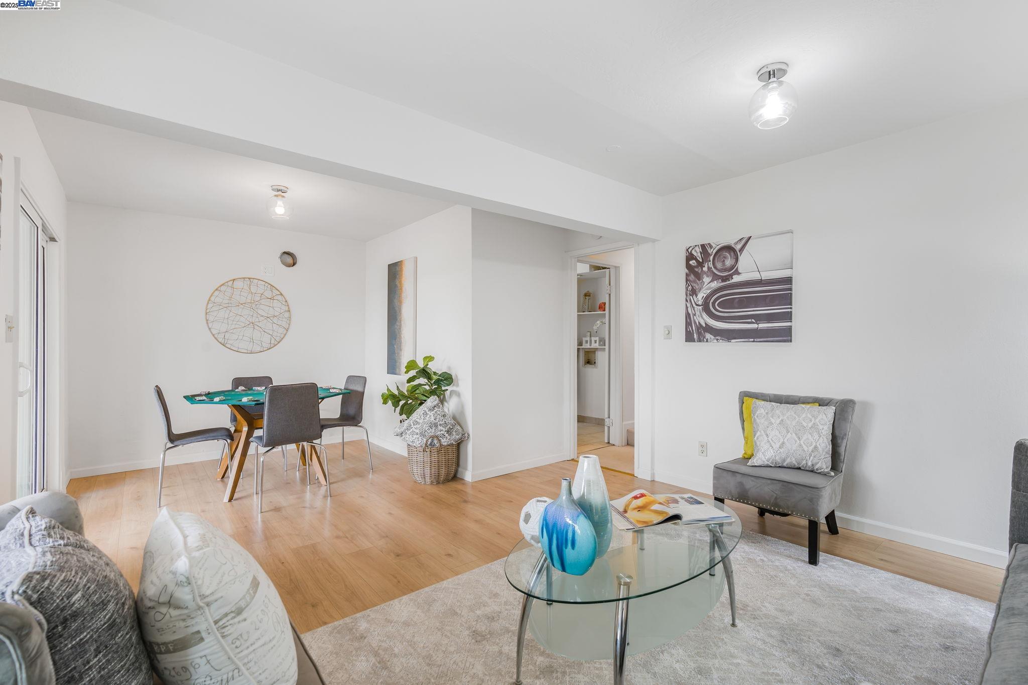 Detail Gallery Image 42 of 60 For 812 Washington Ave, Albany,  CA 94706 - 4 Beds | 2/1 Baths