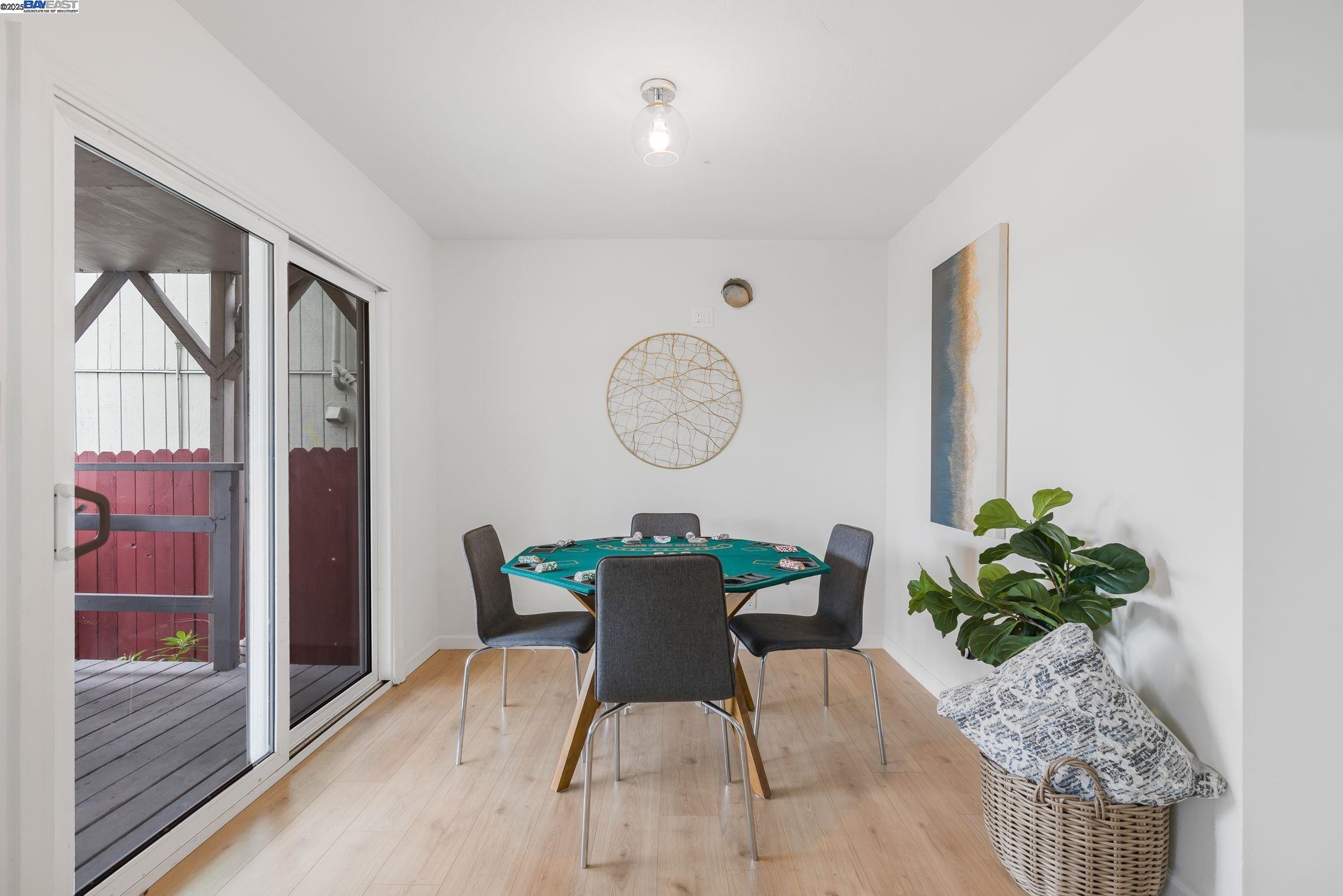 Detail Gallery Image 44 of 60 For 812 Washington Ave, Albany,  CA 94706 - 4 Beds | 2/1 Baths