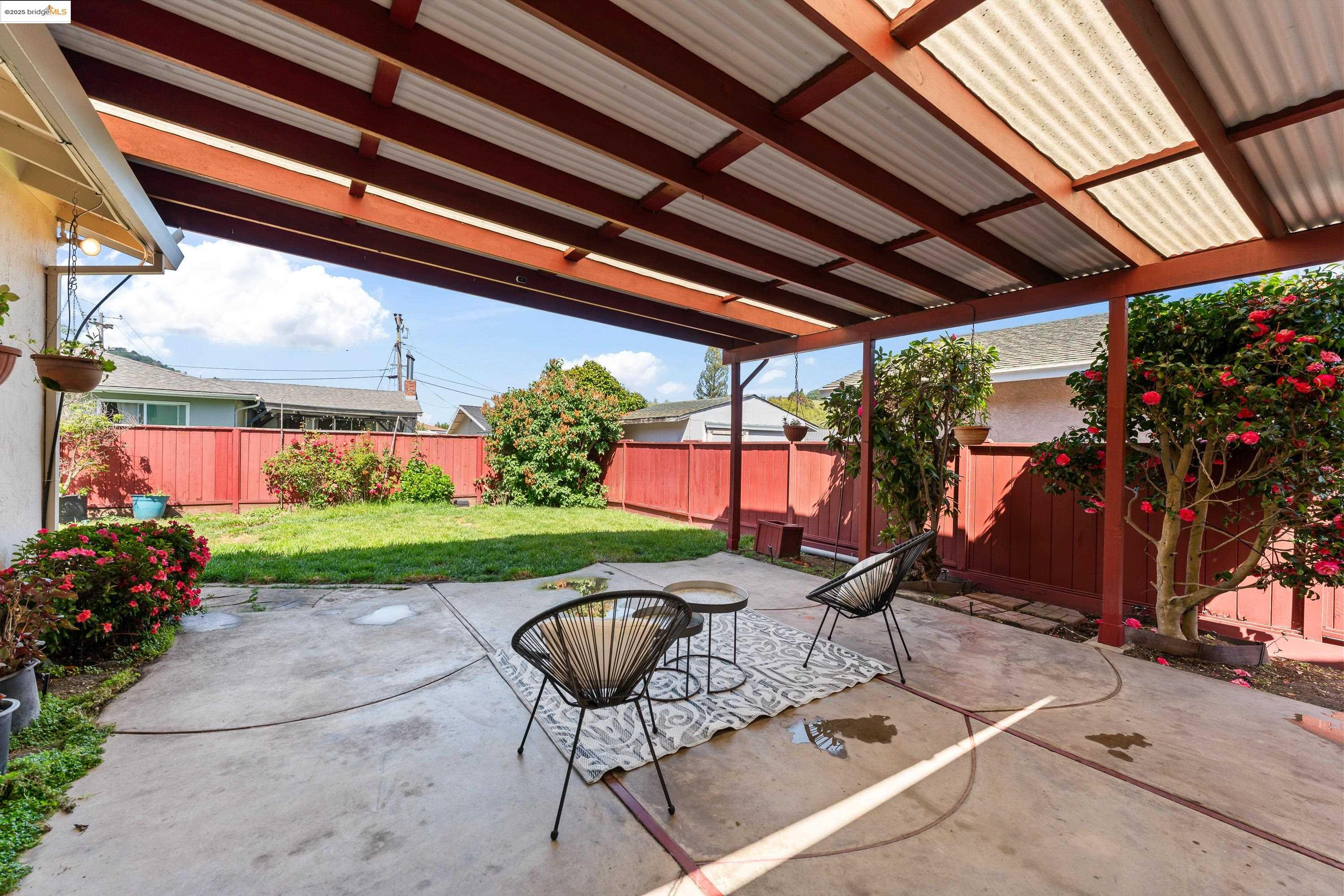 Detail Gallery Image 27 of 31 For 2305 Marlin Court, Pinole,  CA 94564 - 3 Beds | 2 Baths