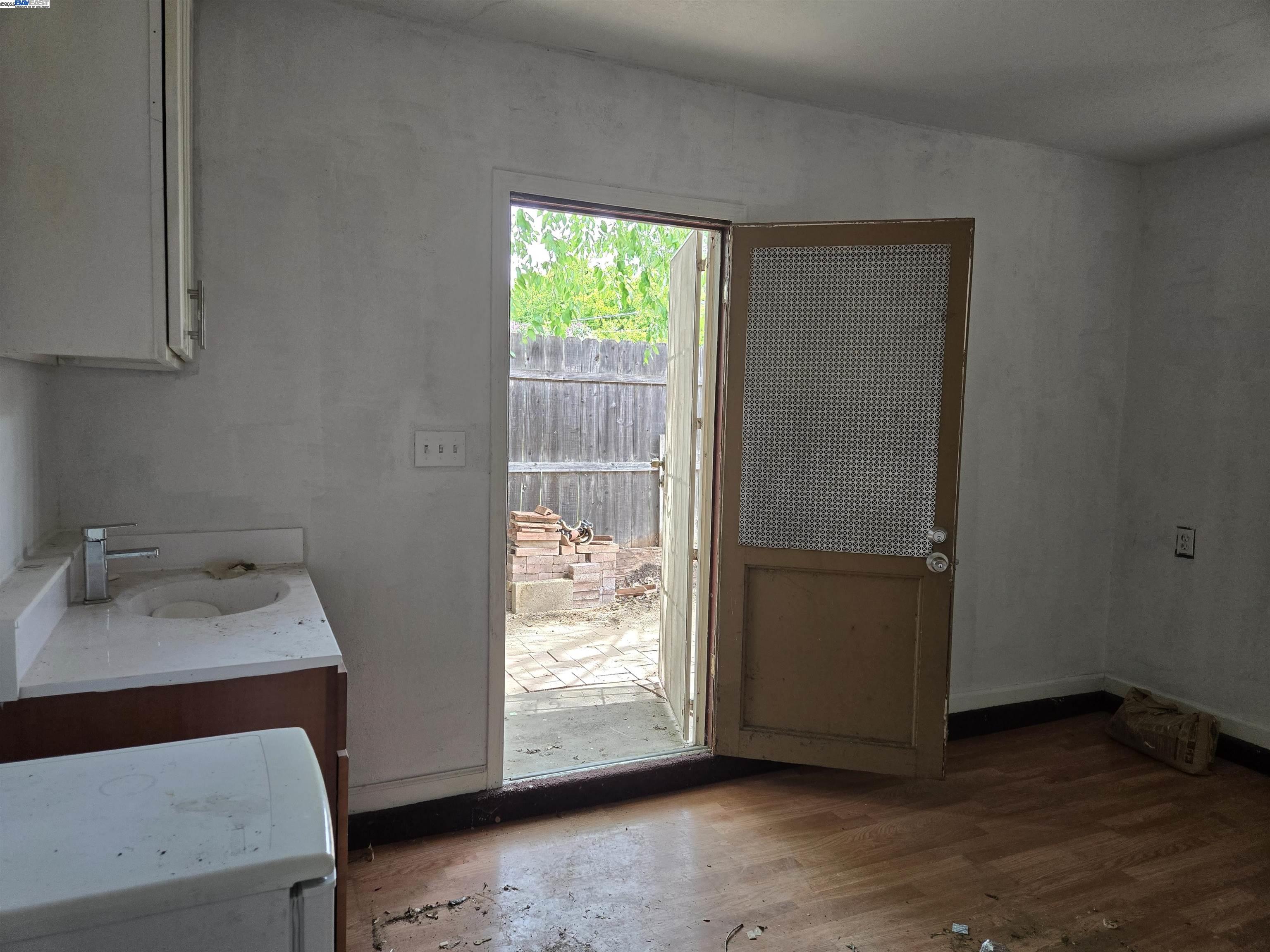 Detail Gallery Image 12 of 12 For 3832 Marine Ave, Stockton,  CA 95204 - 3 Beds | 1 Baths