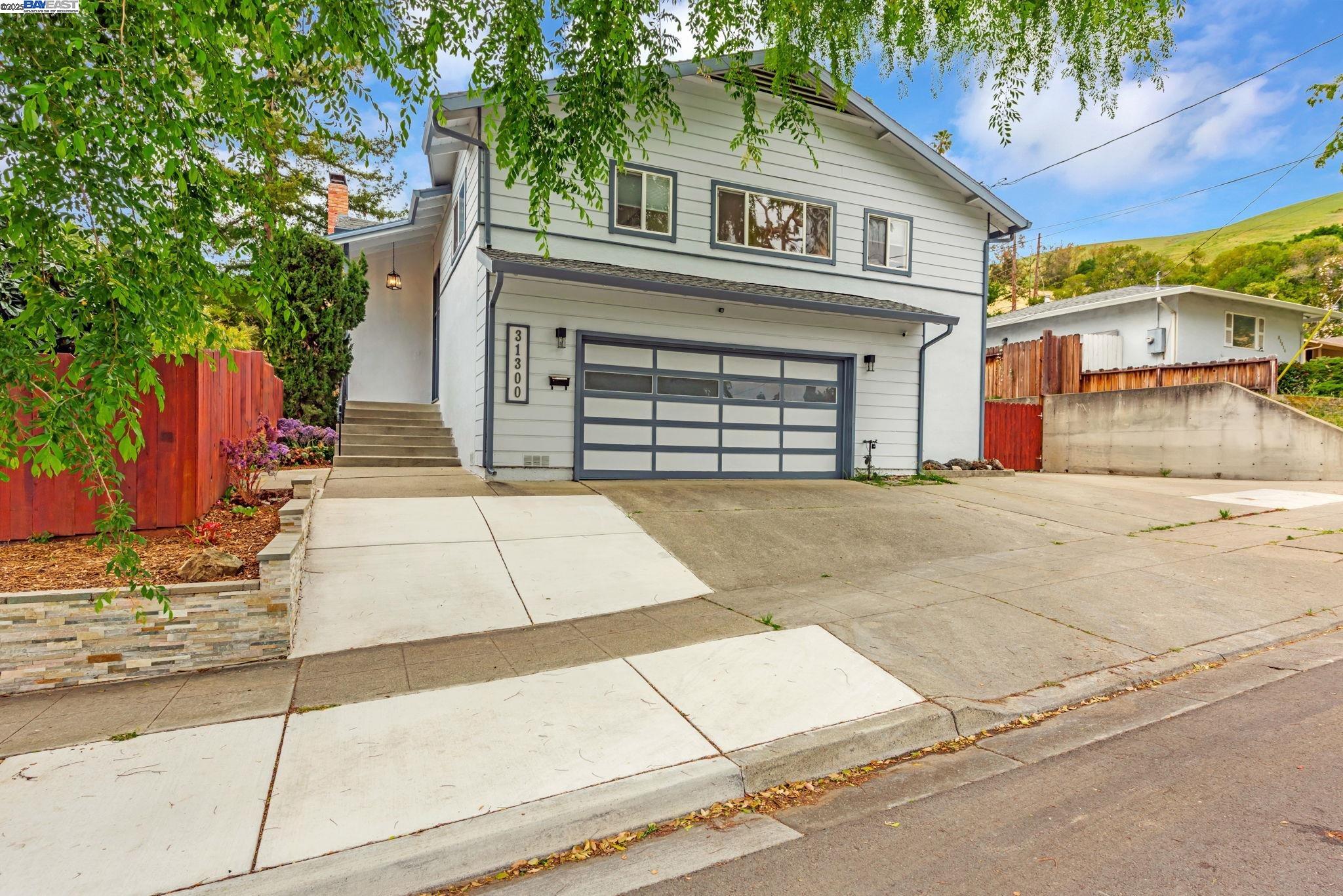 Detail Gallery Image 1 of 1 For 31300 Chicoine Ave, Hayward,  CA 94544 - 5 Beds | 4 Baths