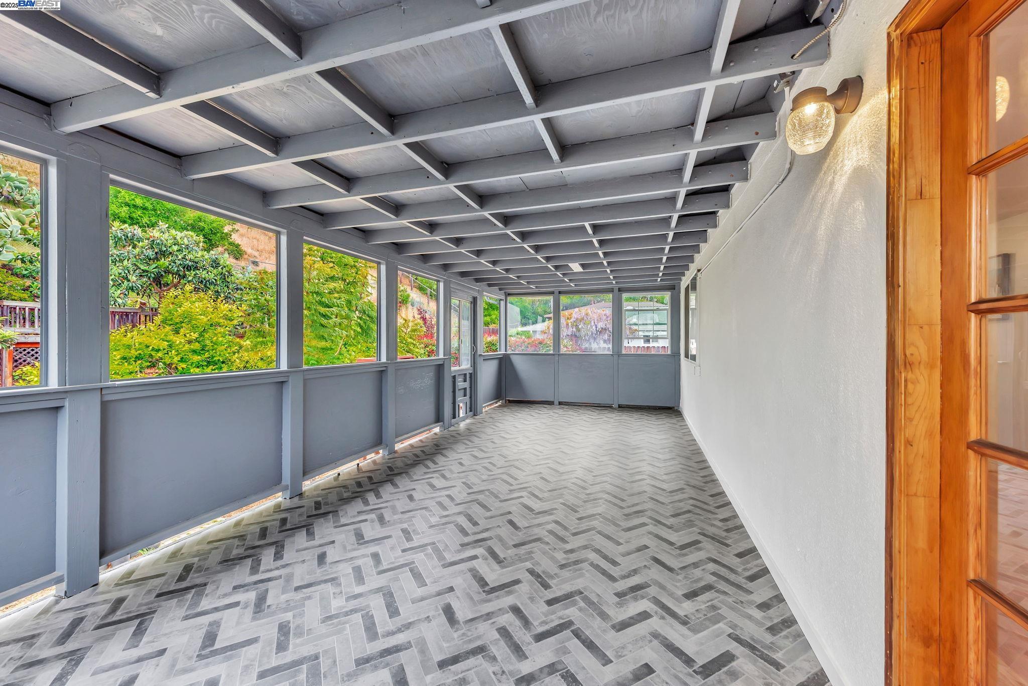 Detail Gallery Image 46 of 54 For 31300 Chicoine Ave, Hayward,  CA 94544 - 5 Beds | 4 Baths