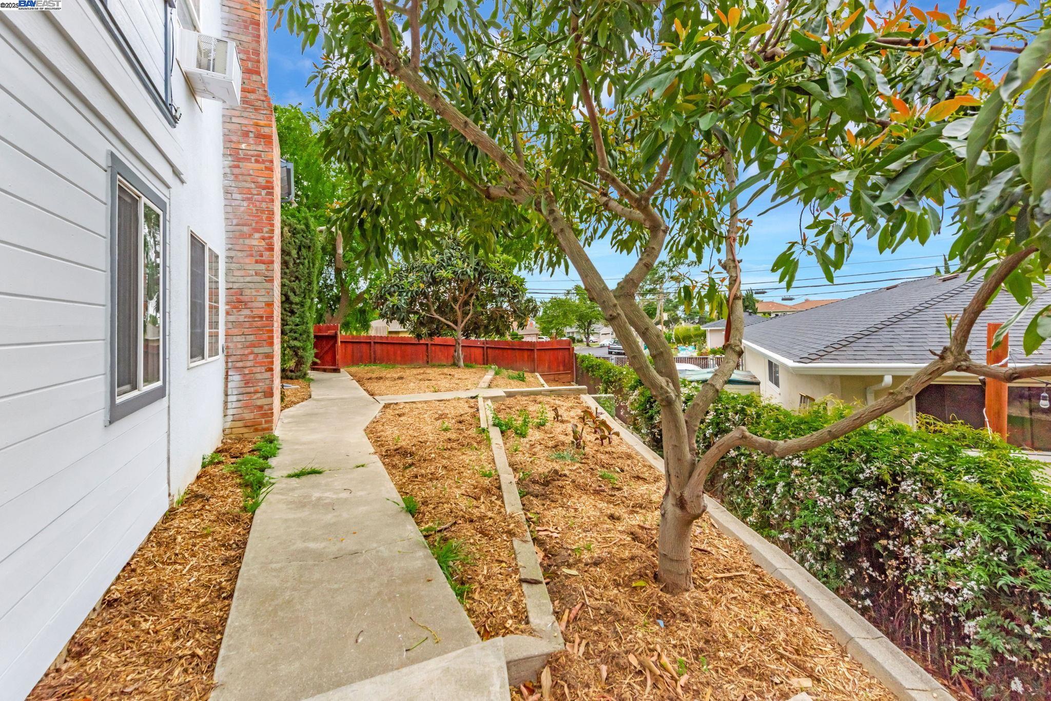 Detail Gallery Image 53 of 54 For 31300 Chicoine Ave, Hayward,  CA 94544 - 5 Beds | 4 Baths