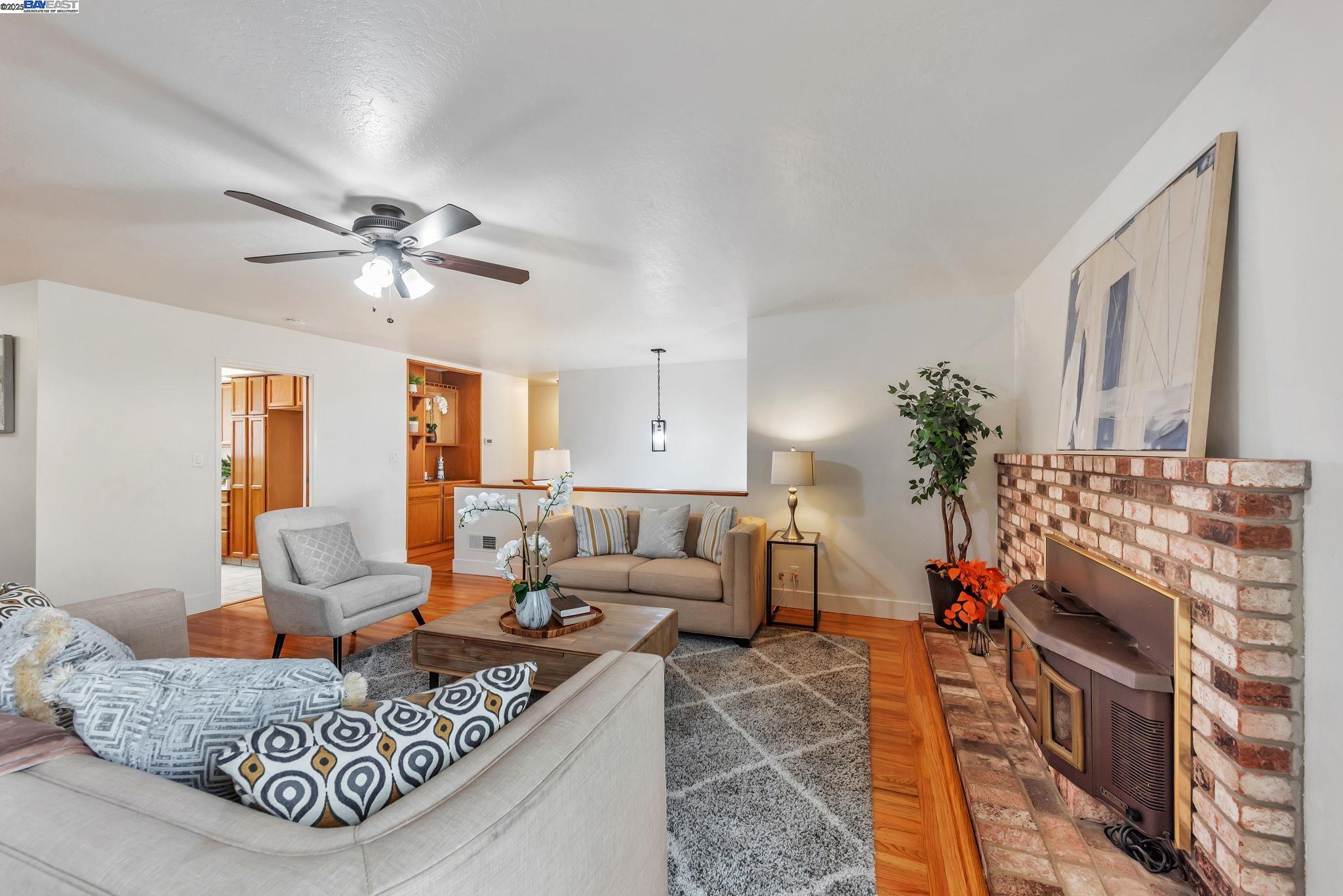 Detail Gallery Image 7 of 54 For 31300 Chicoine Ave, Hayward,  CA 94544 - 5 Beds | 4 Baths