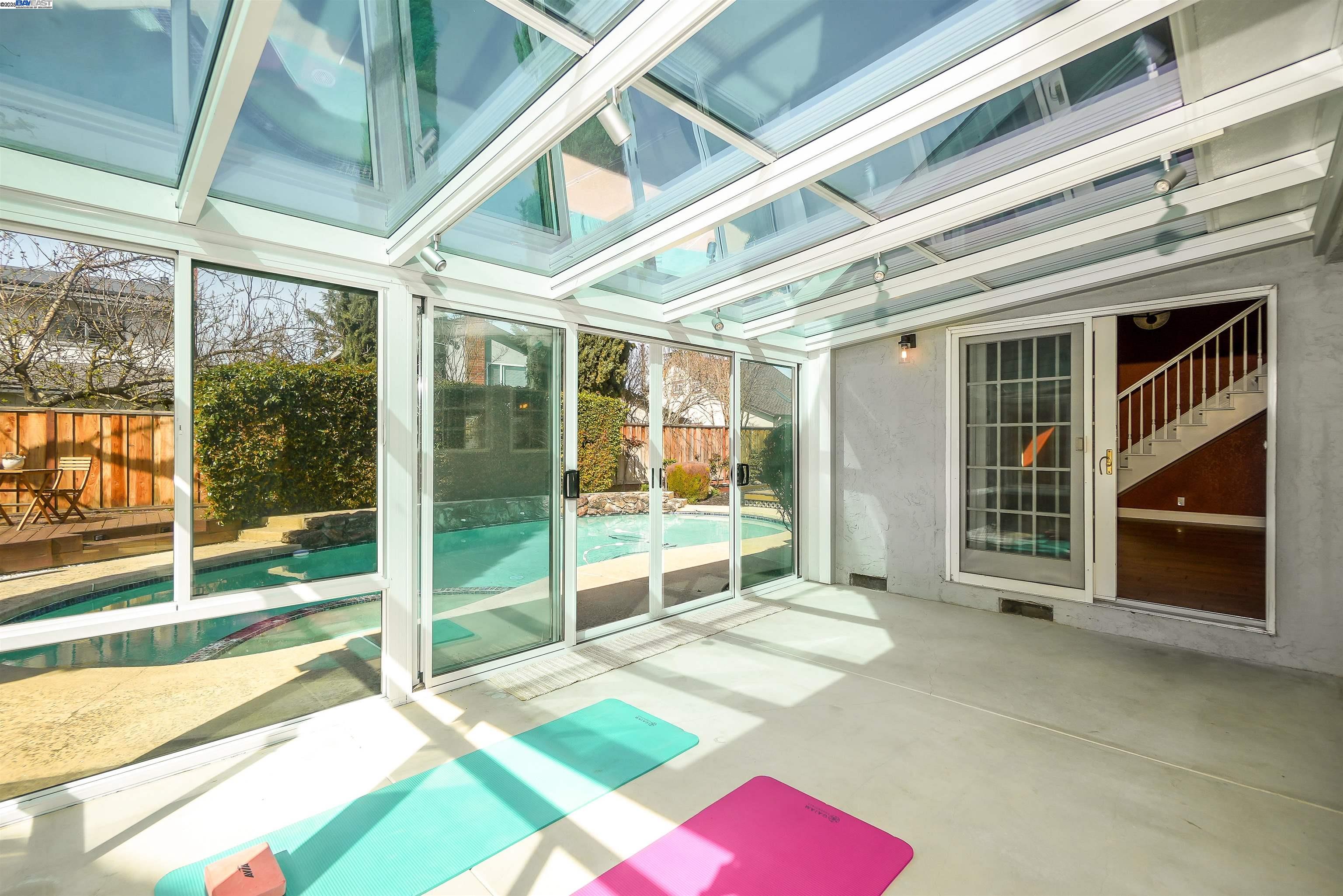 Detail Gallery Image 24 of 34 For 3232 Flemington Ct, Pleasanton,  CA 94588 - 3 Beds | 3 Baths