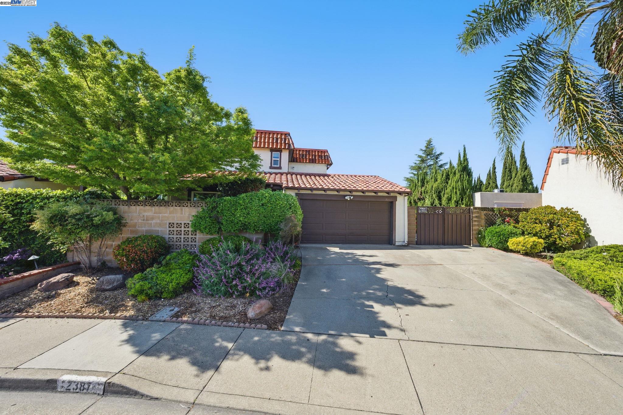 Detail Gallery Image 1 of 45 For 2387 Gomes Rd, Fremont,  CA 94539 - 3 Beds | 2/1 Baths