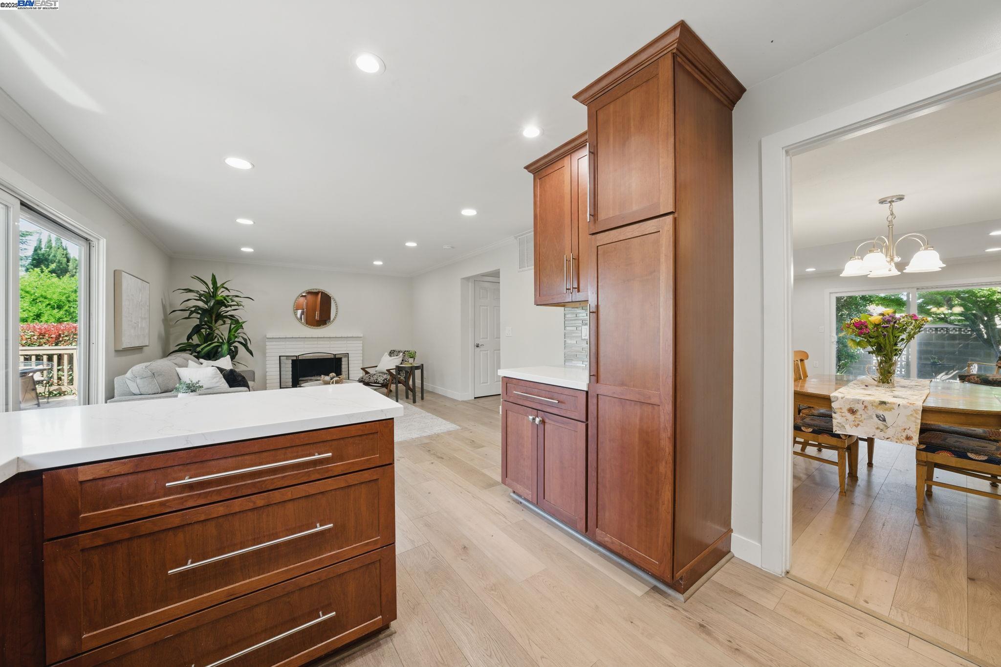 Detail Gallery Image 13 of 45 For 2387 Gomes Rd, Fremont,  CA 94539 - 3 Beds | 2/1 Baths