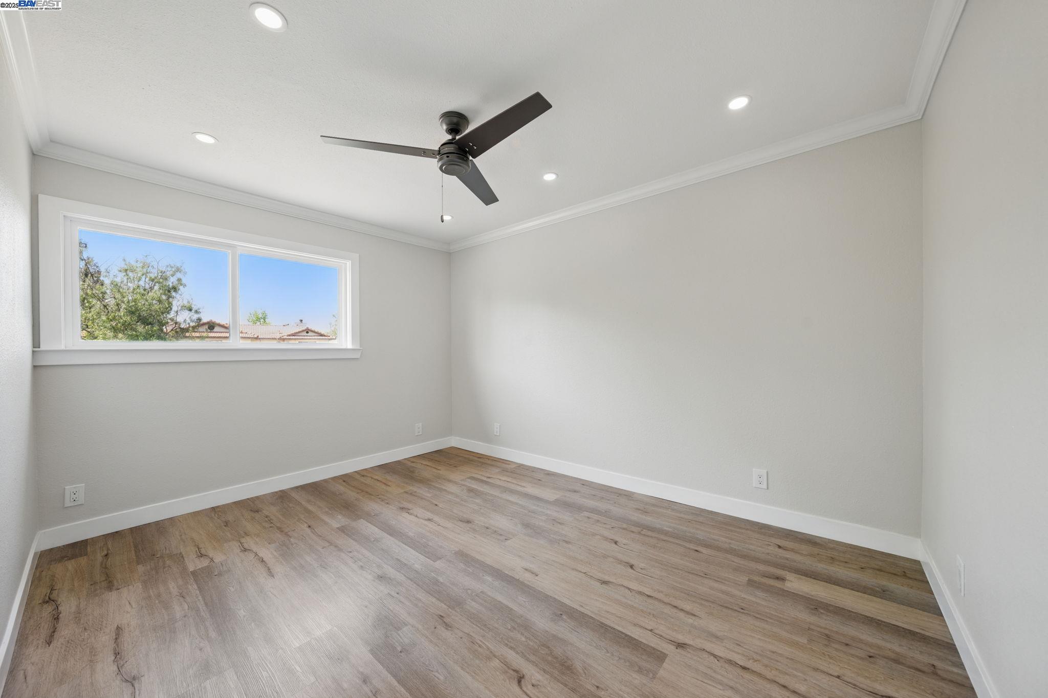 Detail Gallery Image 26 of 45 For 2387 Gomes Rd, Fremont,  CA 94539 - 3 Beds | 2/1 Baths