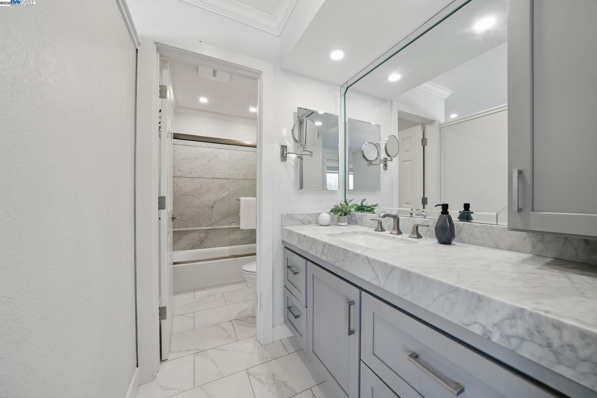 Detail Gallery Image 27 of 45 For 2387 Gomes Rd, Fremont,  CA 94539 - 3 Beds | 2/1 Baths