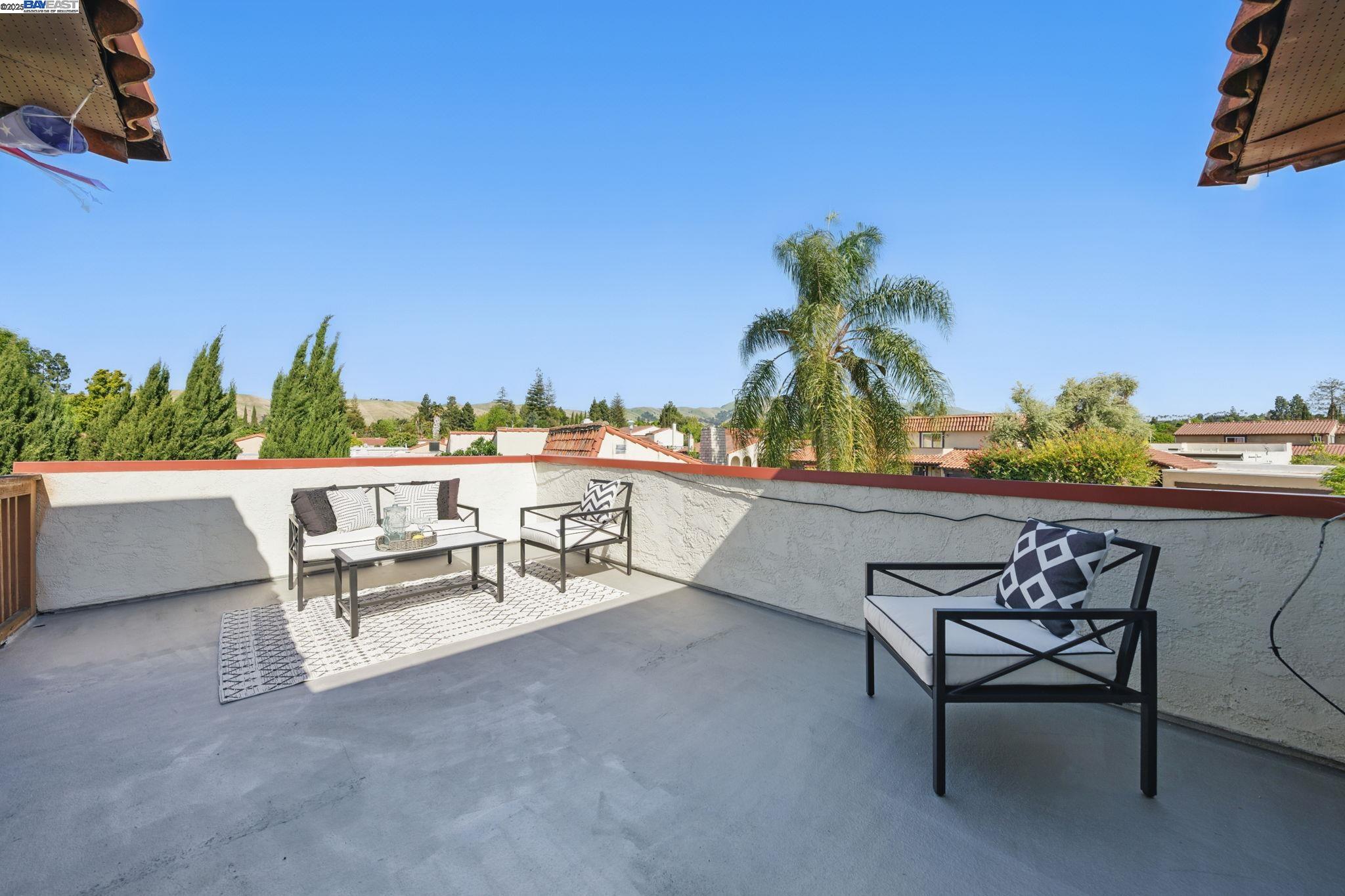Detail Gallery Image 34 of 45 For 2387 Gomes Rd, Fremont,  CA 94539 - 3 Beds | 2/1 Baths