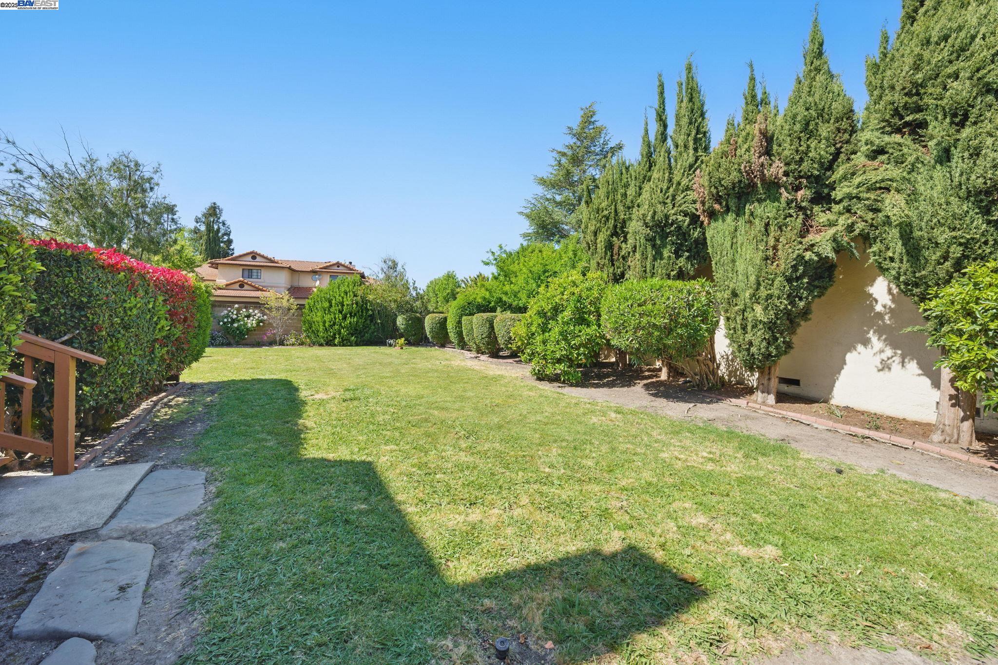 Detail Gallery Image 38 of 45 For 2387 Gomes Rd, Fremont,  CA 94539 - 3 Beds | 2/1 Baths