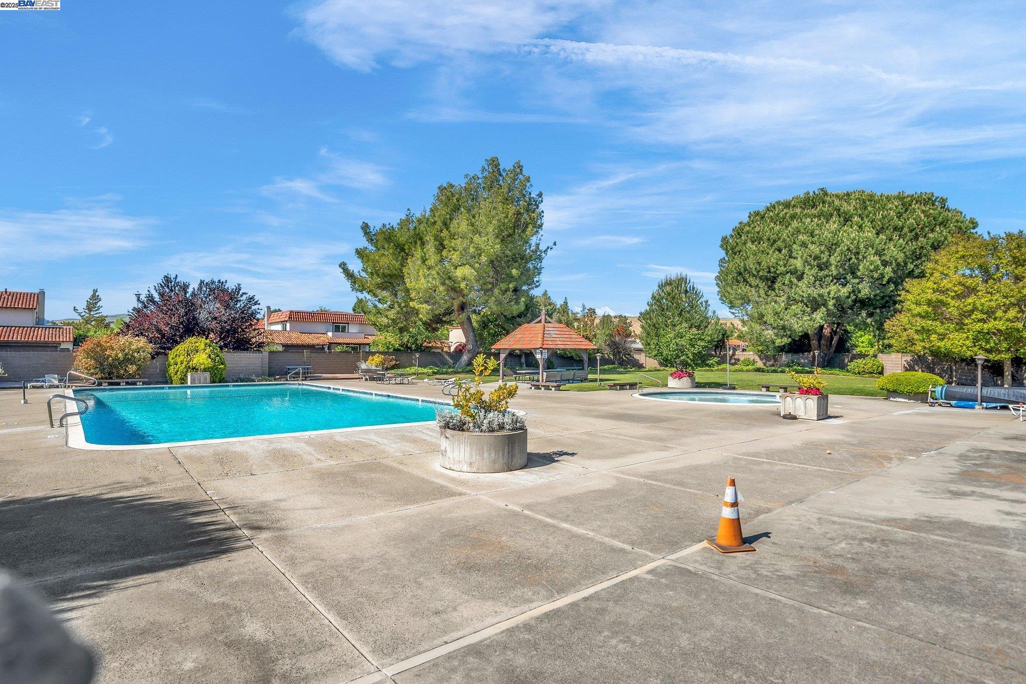 Detail Gallery Image 41 of 45 For 2387 Gomes Rd, Fremont,  CA 94539 - 3 Beds | 2/1 Baths