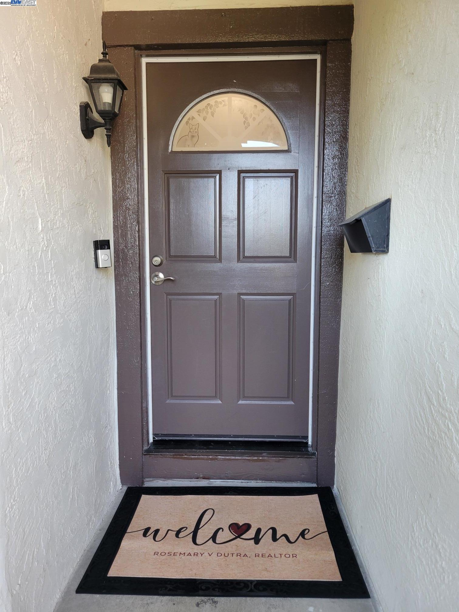Detail Gallery Image 6 of 45 For 2387 Gomes Rd, Fremont,  CA 94539 - 3 Beds | 2/1 Baths