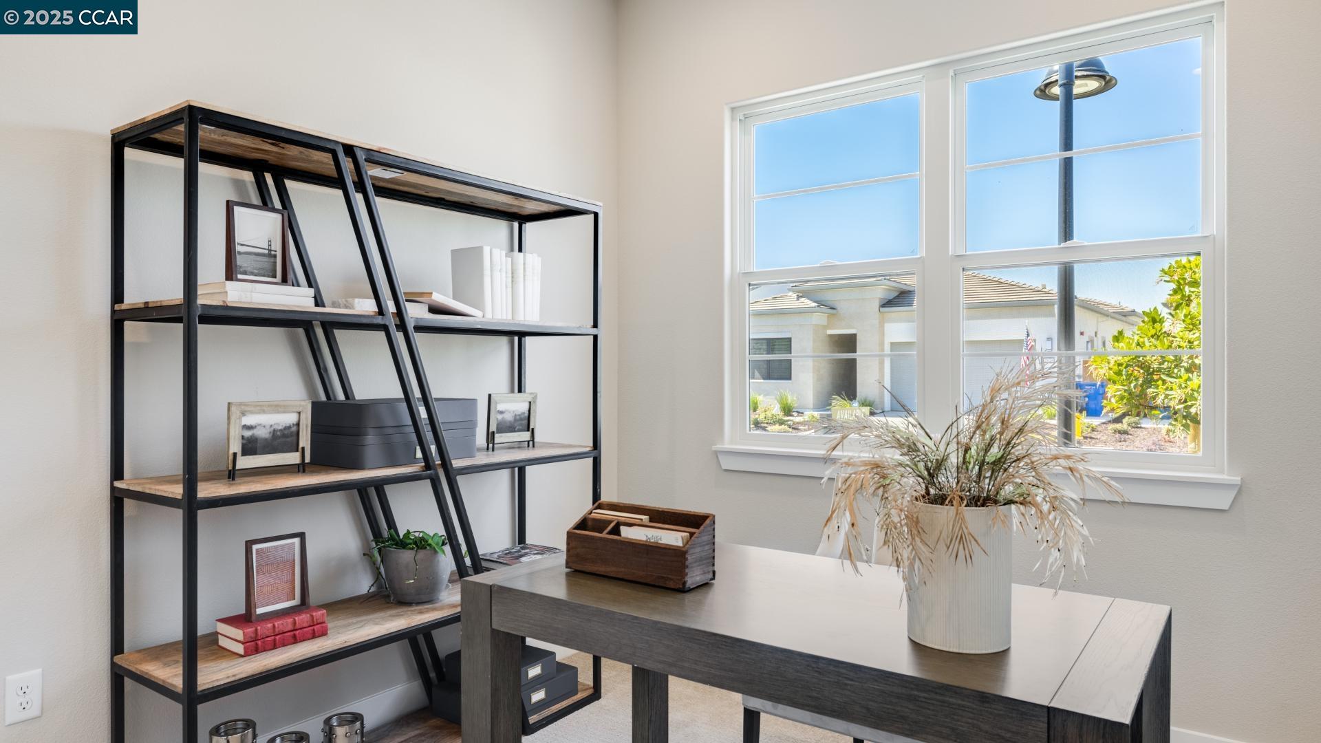 Detail Gallery Image 7 of 24 For 2818 Stampede Lane, Tracy,  CA 95377 - 2 Beds | 2 Baths