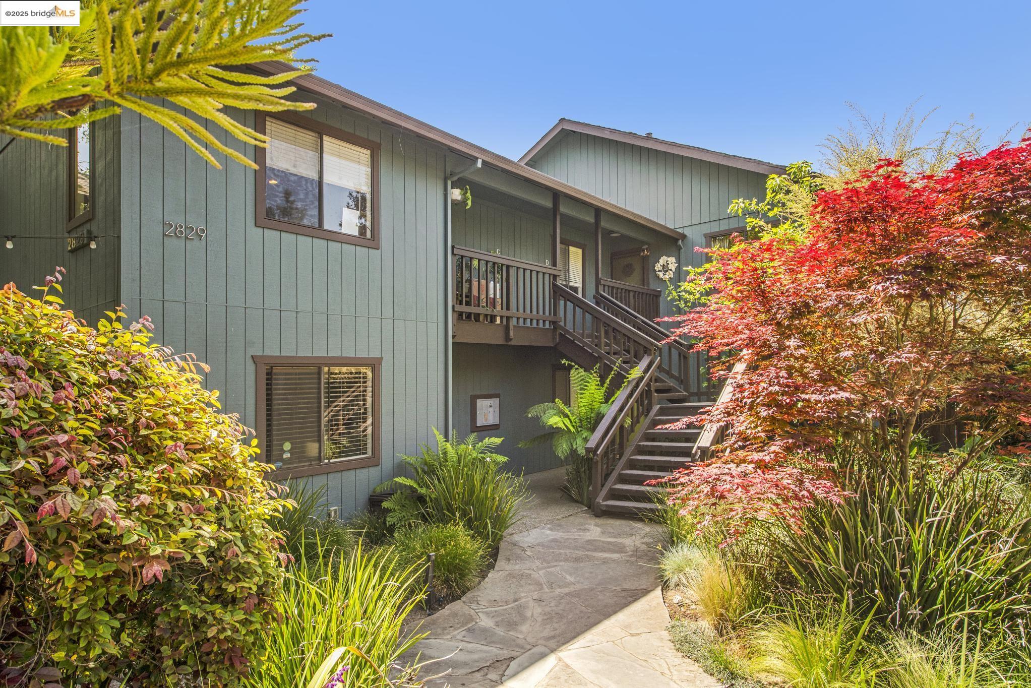More Details about MLS # 41094919 : 2829 CARMEL ST # B