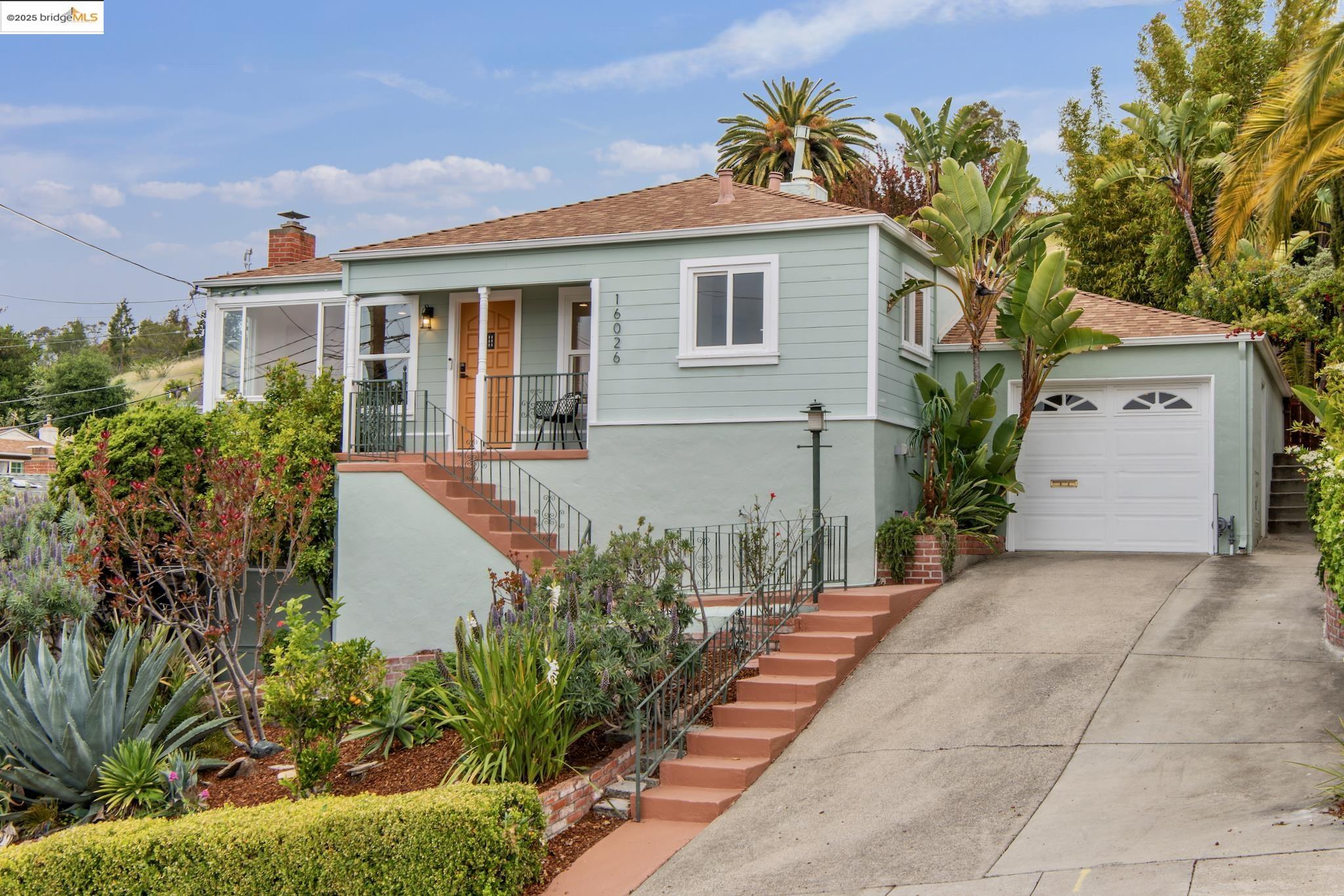 Detail Gallery Image 1 of 52 For 16026 Selborne Dr, San Leandro,  CA 94578 - 3 Beds | 2 Baths