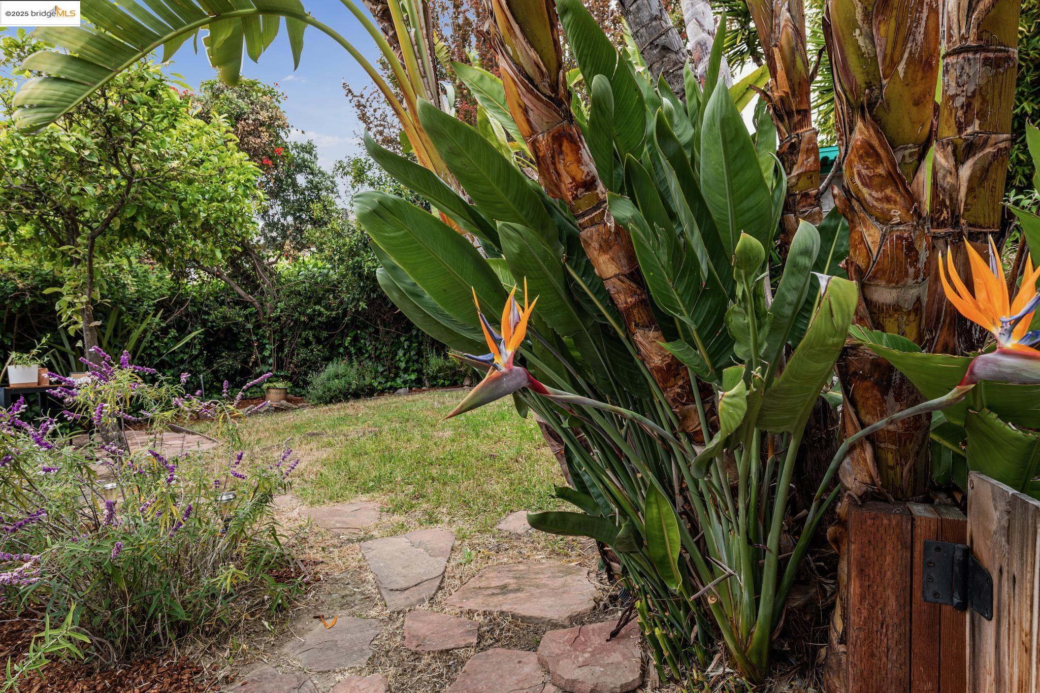 Detail Gallery Image 35 of 52 For 16026 Selborne Dr, San Leandro,  CA 94578 - 3 Beds | 2 Baths