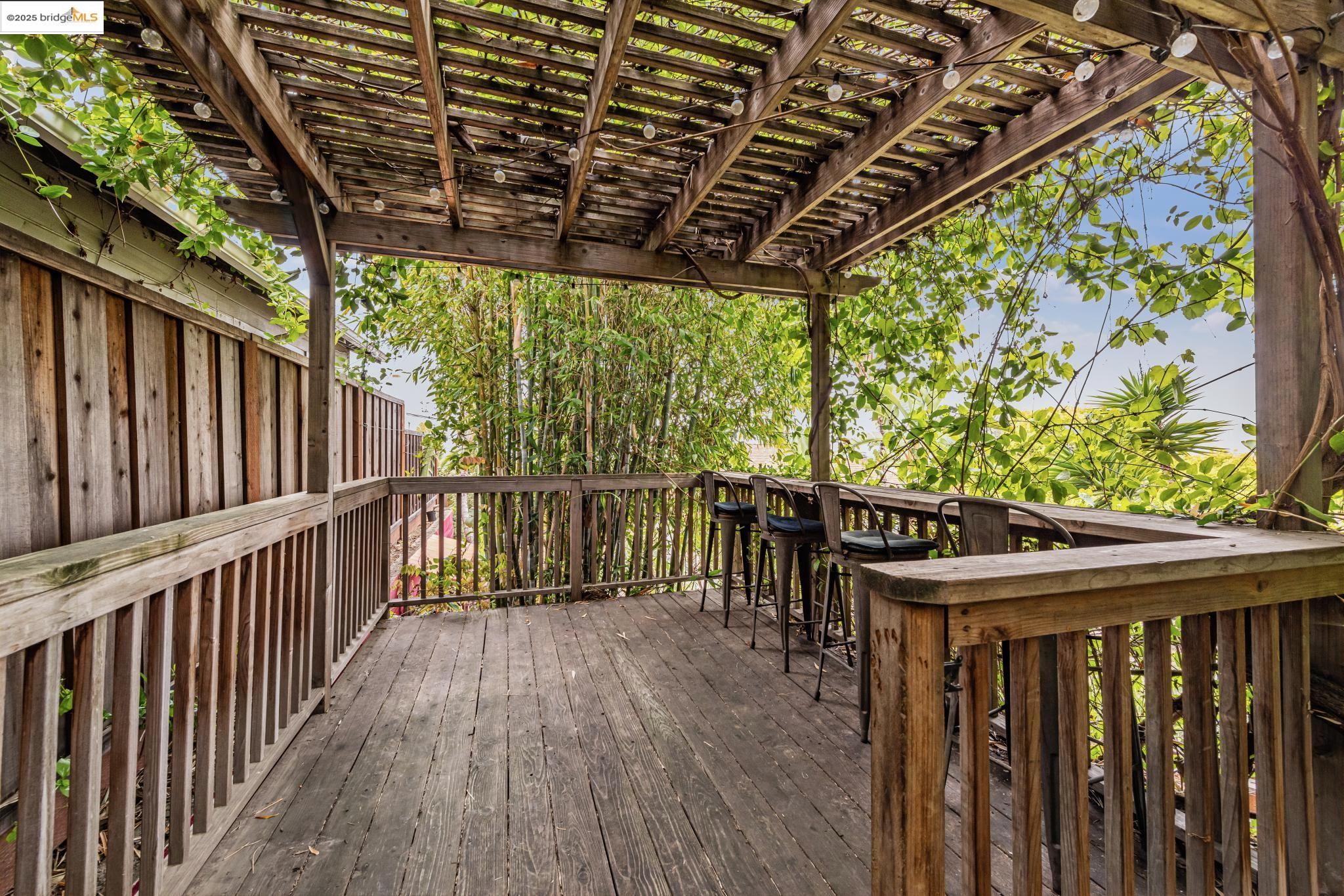 Detail Gallery Image 41 of 52 For 16026 Selborne Dr, San Leandro,  CA 94578 - 3 Beds | 2 Baths