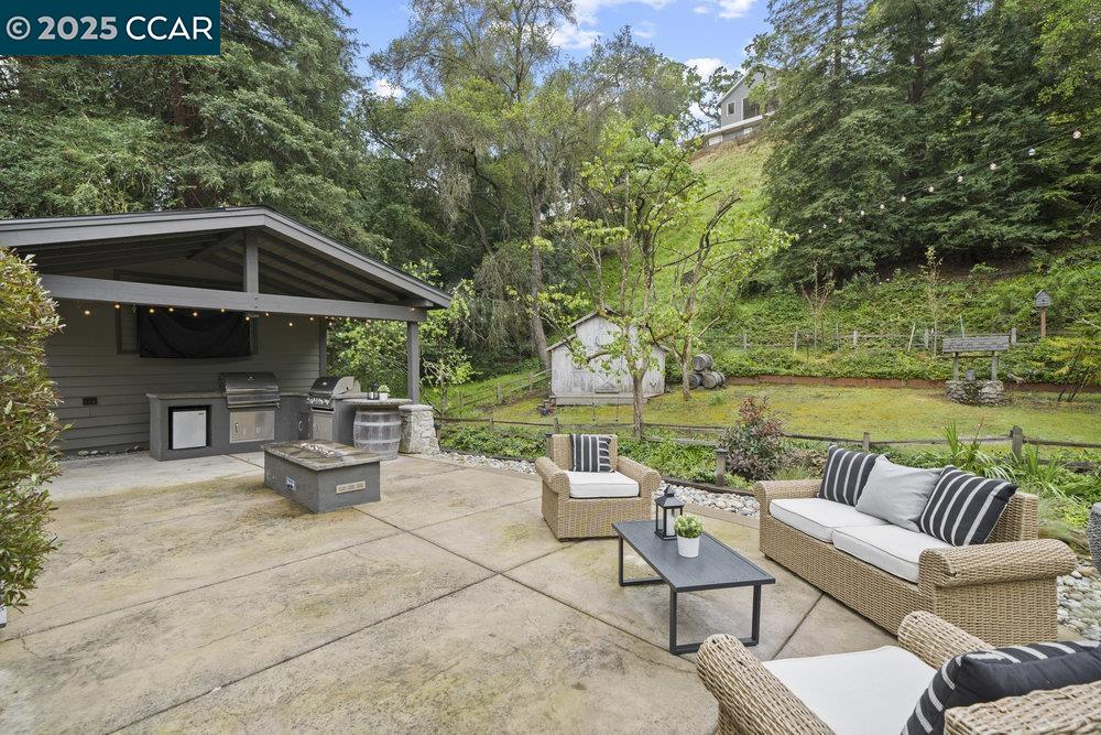 property-img