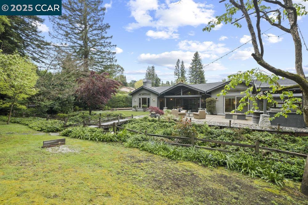 property-img