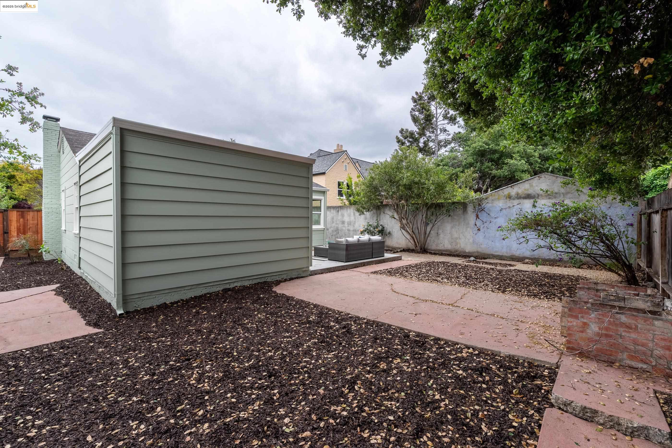 Detail Gallery Image 29 of 30 For 2189 Ralmar Ave, East Palo Alto,  CA 94303 - 2 Beds | 1 Baths