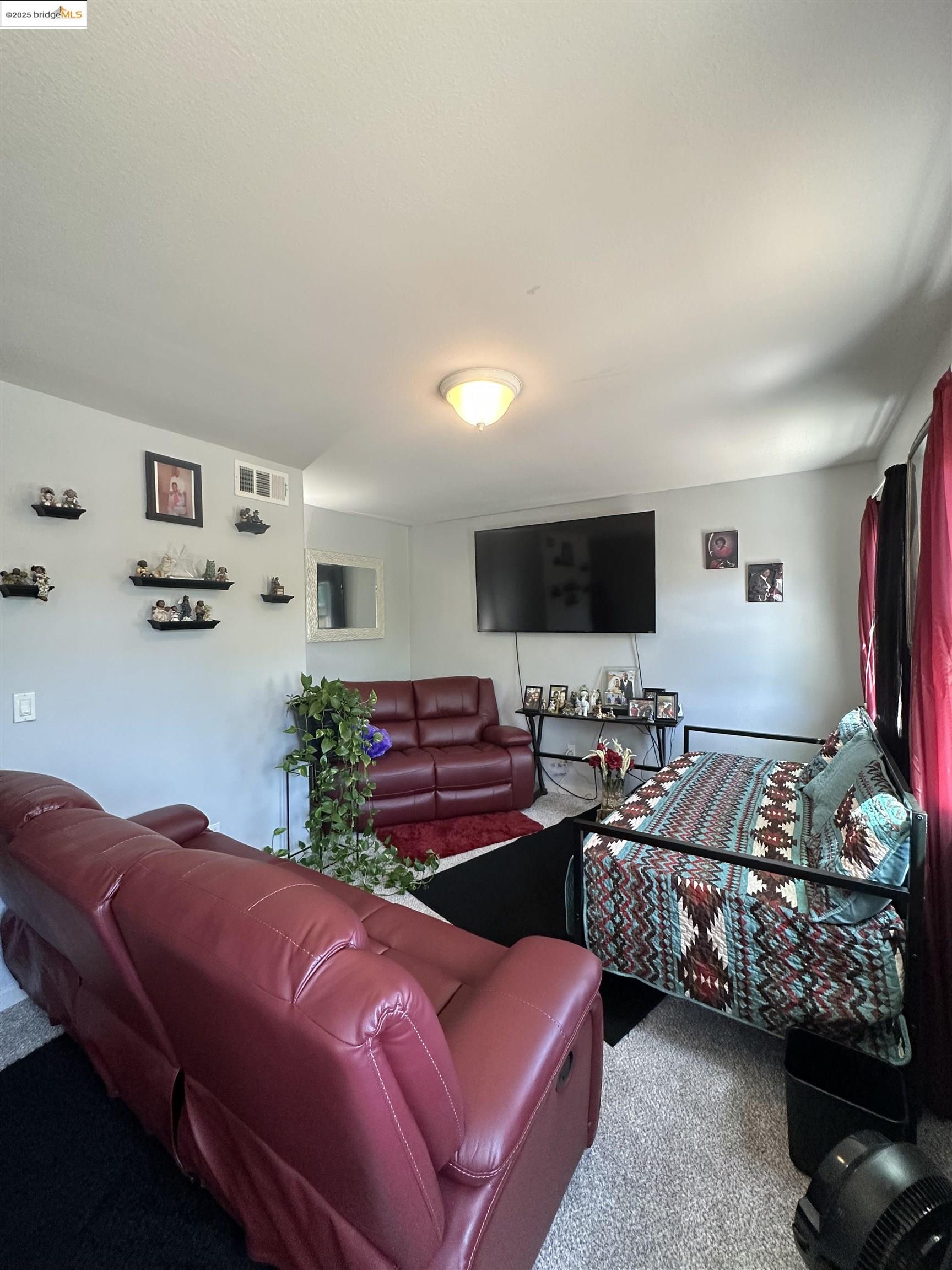 Detail Gallery Image 15 of 23 For 1583 Fog Bank Dr, Stockton,  CA 95204 - 4 Beds | 3/1 Baths