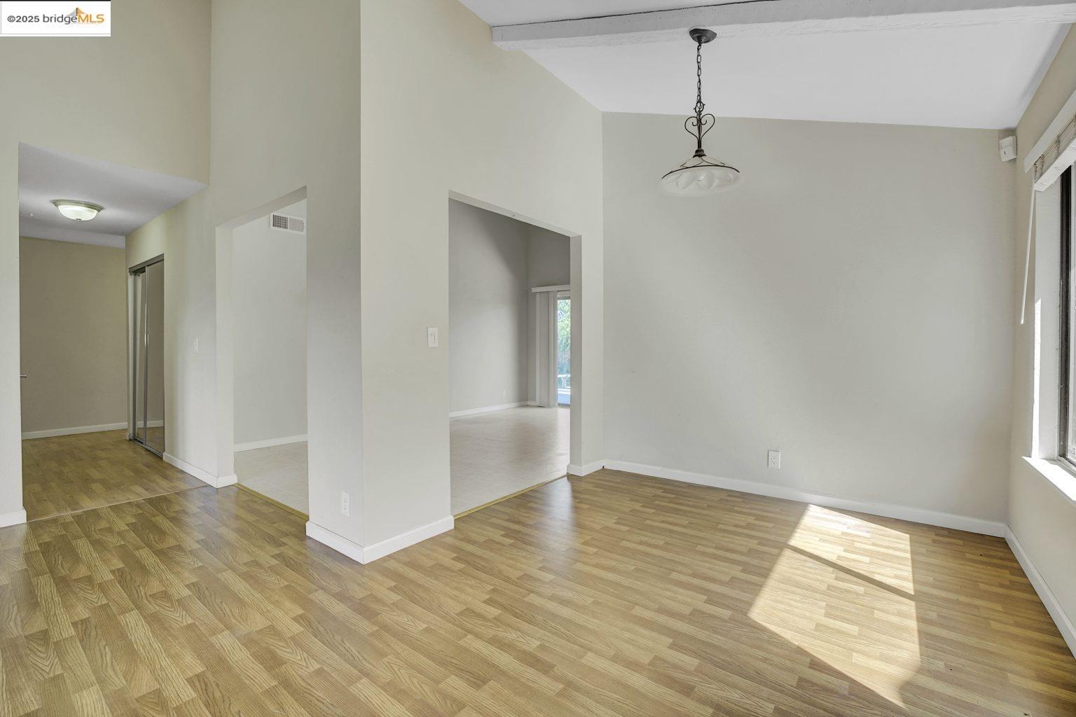 Detail Gallery Image 11 of 40 For 1634 Severus Drv., Vallejo,  CA 94589 - 4 Beds | 2 Baths