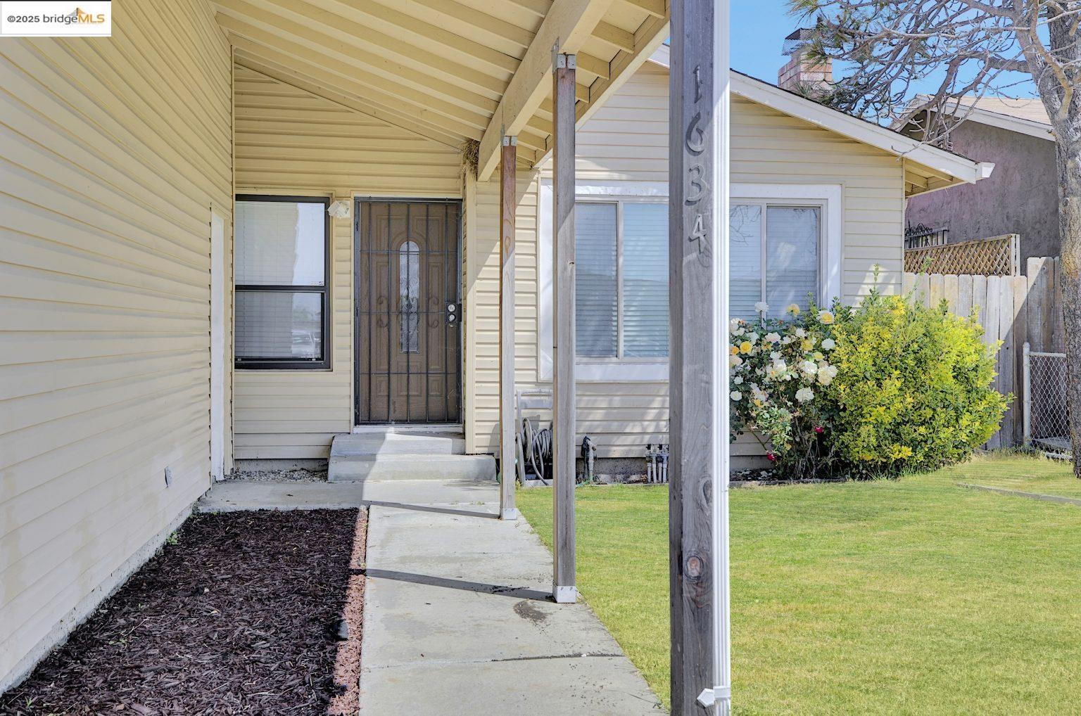 Detail Gallery Image 3 of 40 For 1634 Severus Drv., Vallejo,  CA 94589 - 4 Beds | 2 Baths