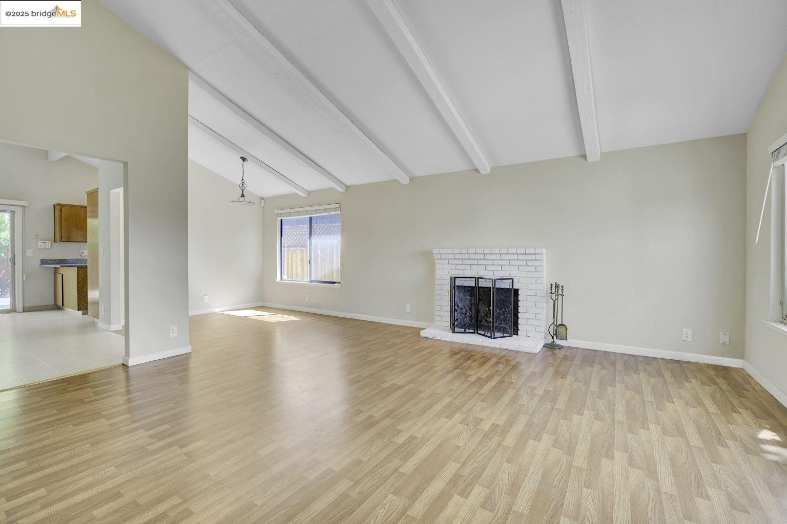 Detail Gallery Image 7 of 40 For 1634 Severus Drv., Vallejo,  CA 94589 - 4 Beds | 2 Baths