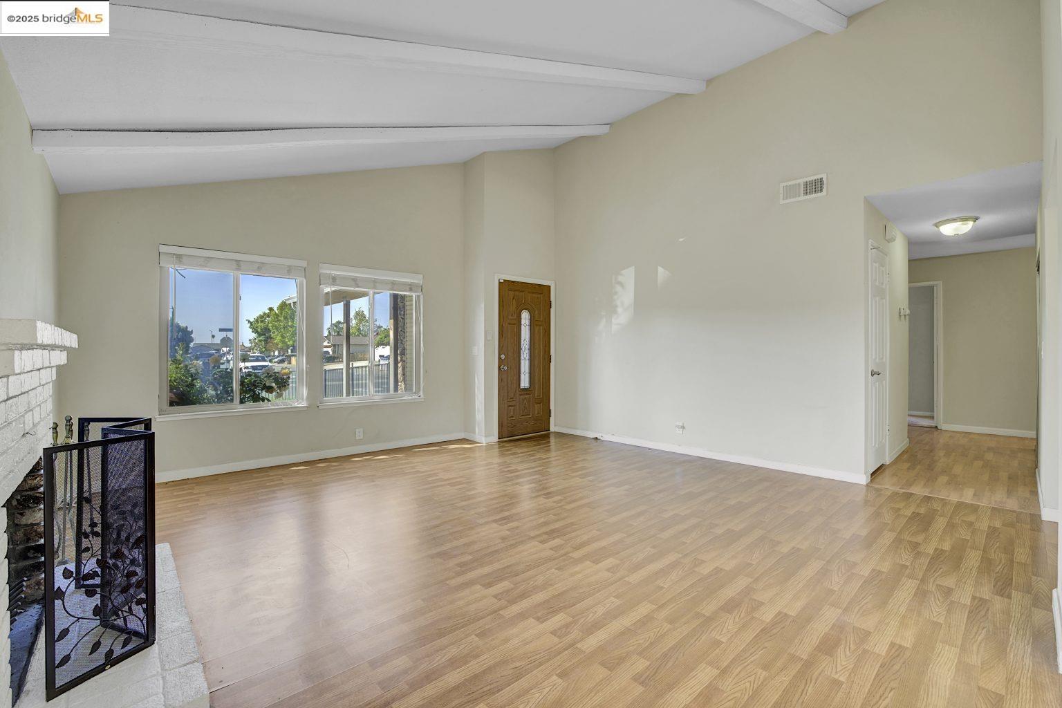 Detail Gallery Image 8 of 40 For 1634 Severus Drv., Vallejo,  CA 94589 - 4 Beds | 2 Baths