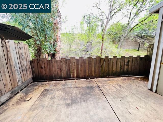 Detail Gallery Image 14 of 31 For 394 Ilo Ln #703,  Danville,  CA 94526 - 2 Beds | 1/1 Baths