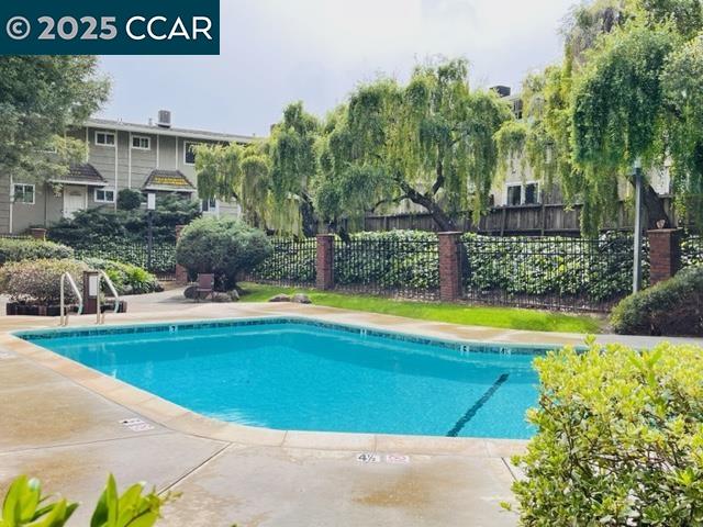 Detail Gallery Image 29 of 31 For 394 Ilo Ln #703,  Danville,  CA 94526 - 2 Beds | 1/1 Baths
