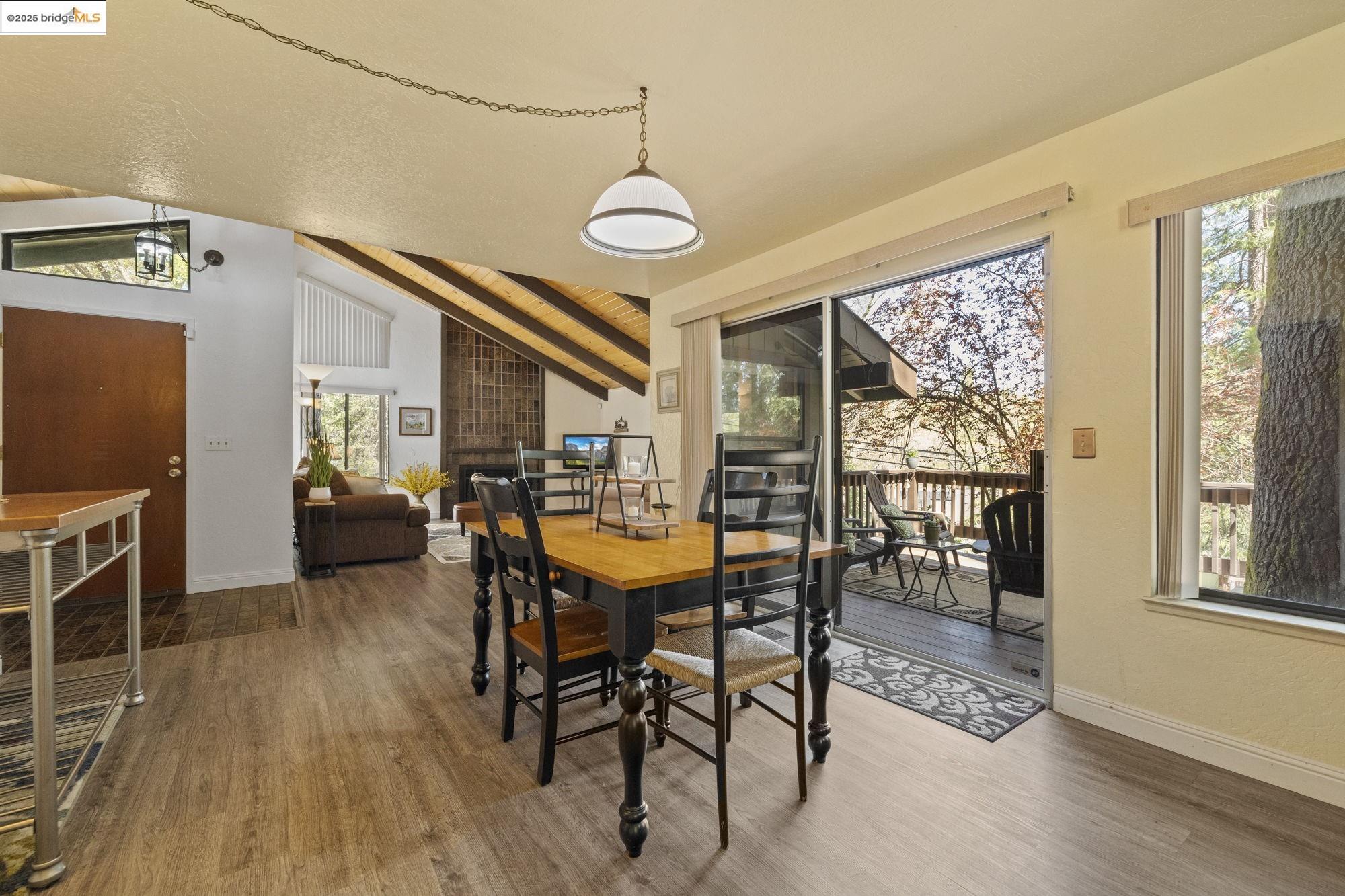 Detail Gallery Image 14 of 60 For 19421 Grizzly Circle, Groveland,  CA 95321-9544 - 2 Beds | 1/1 Baths